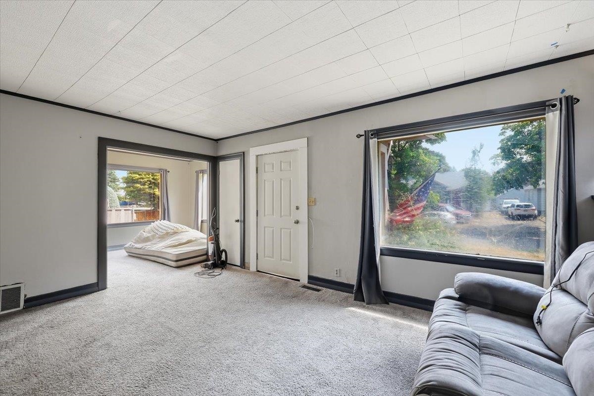 5011 N Cedar St - Photo 5