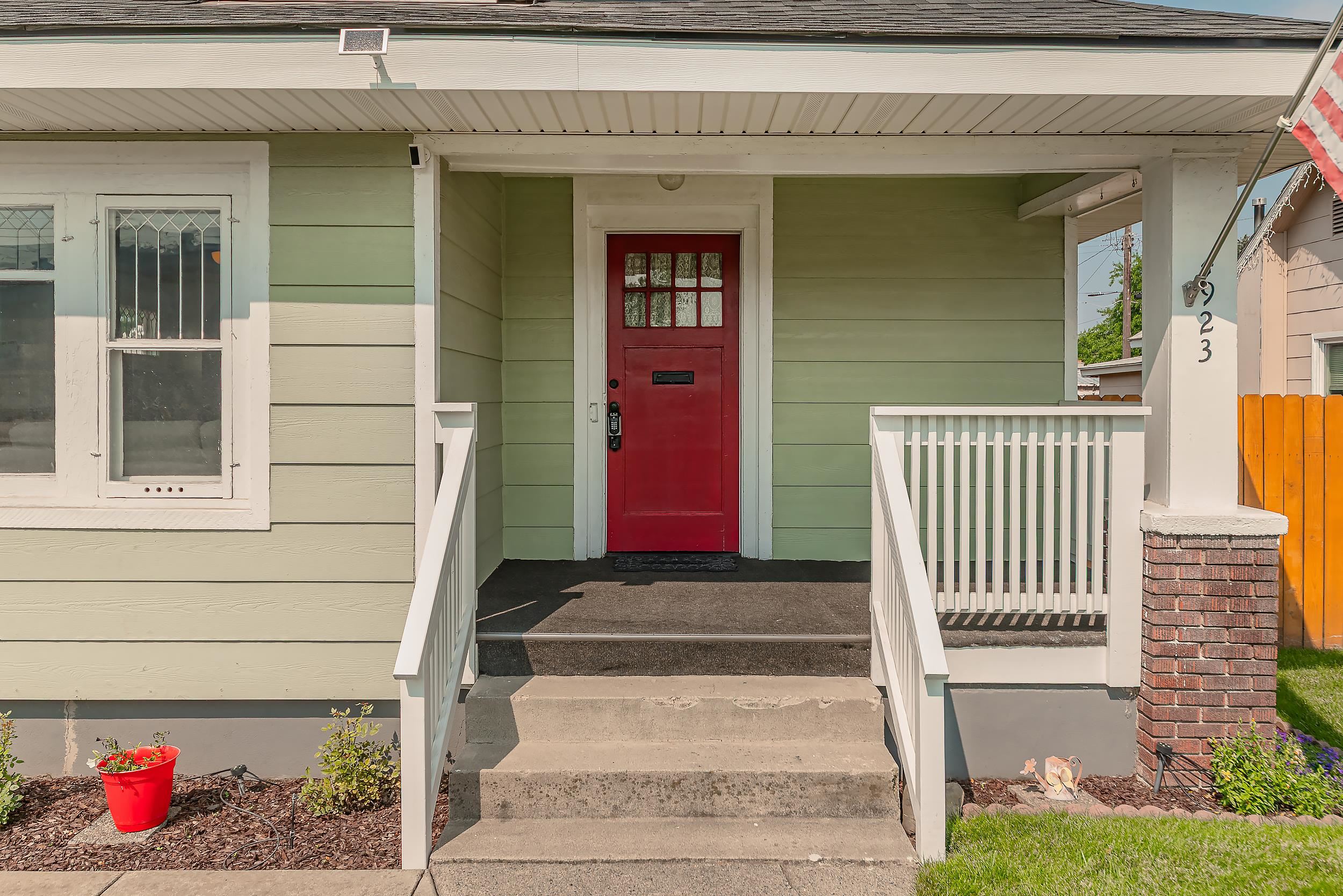 4923 N Crestline St - Photo 25