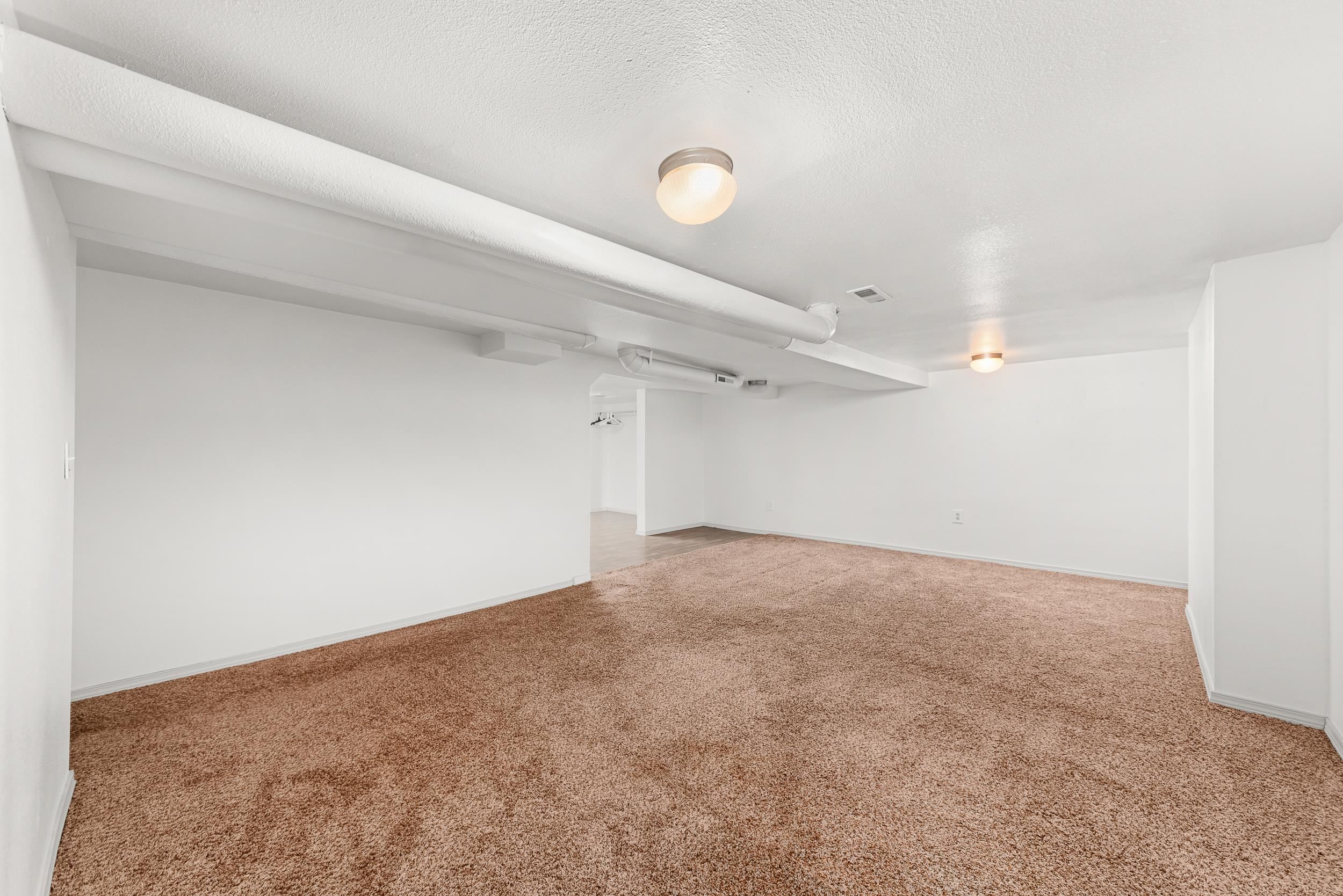 4923 N Crestline St - Photo 41
