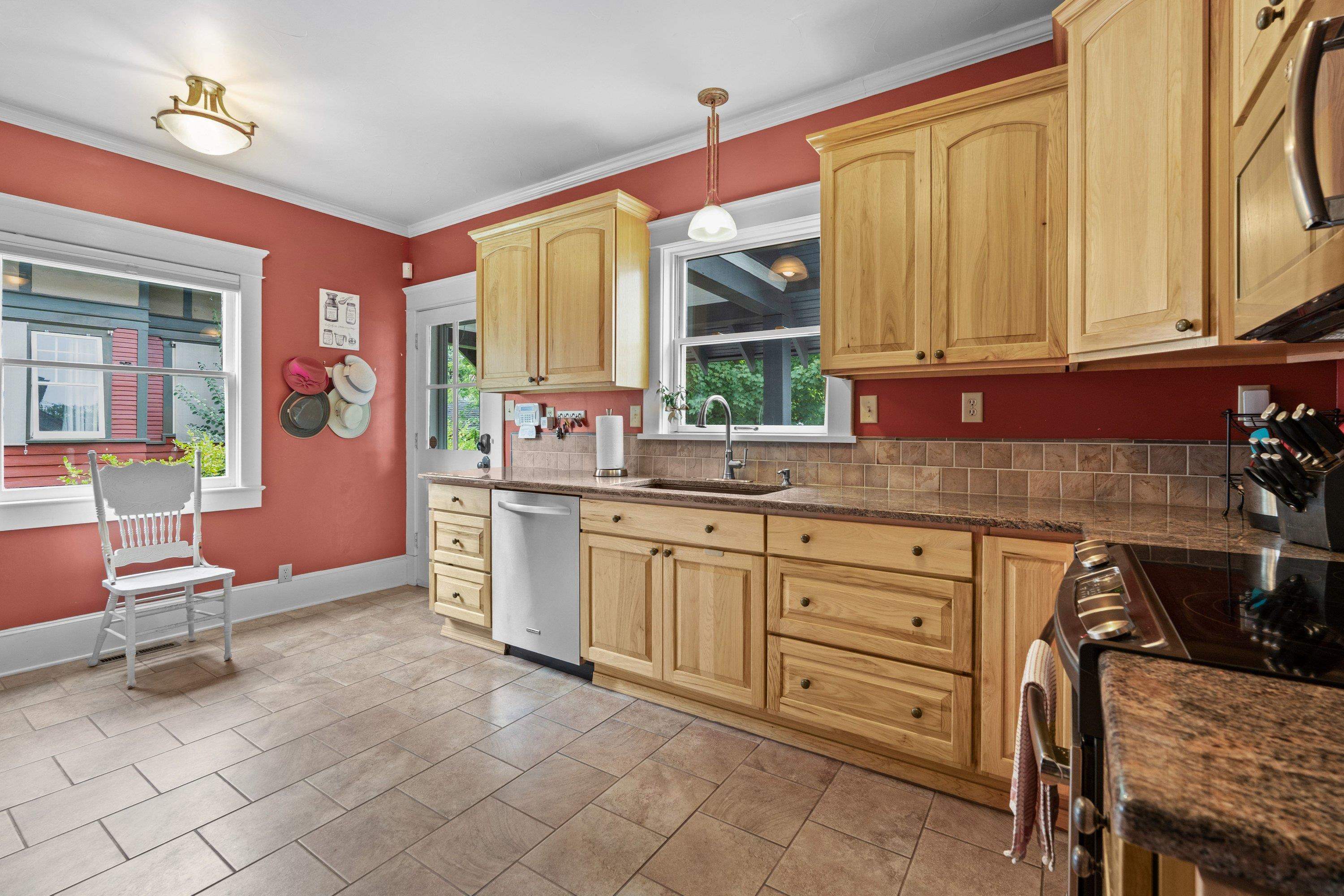517 W 13th Ave - Photo 14