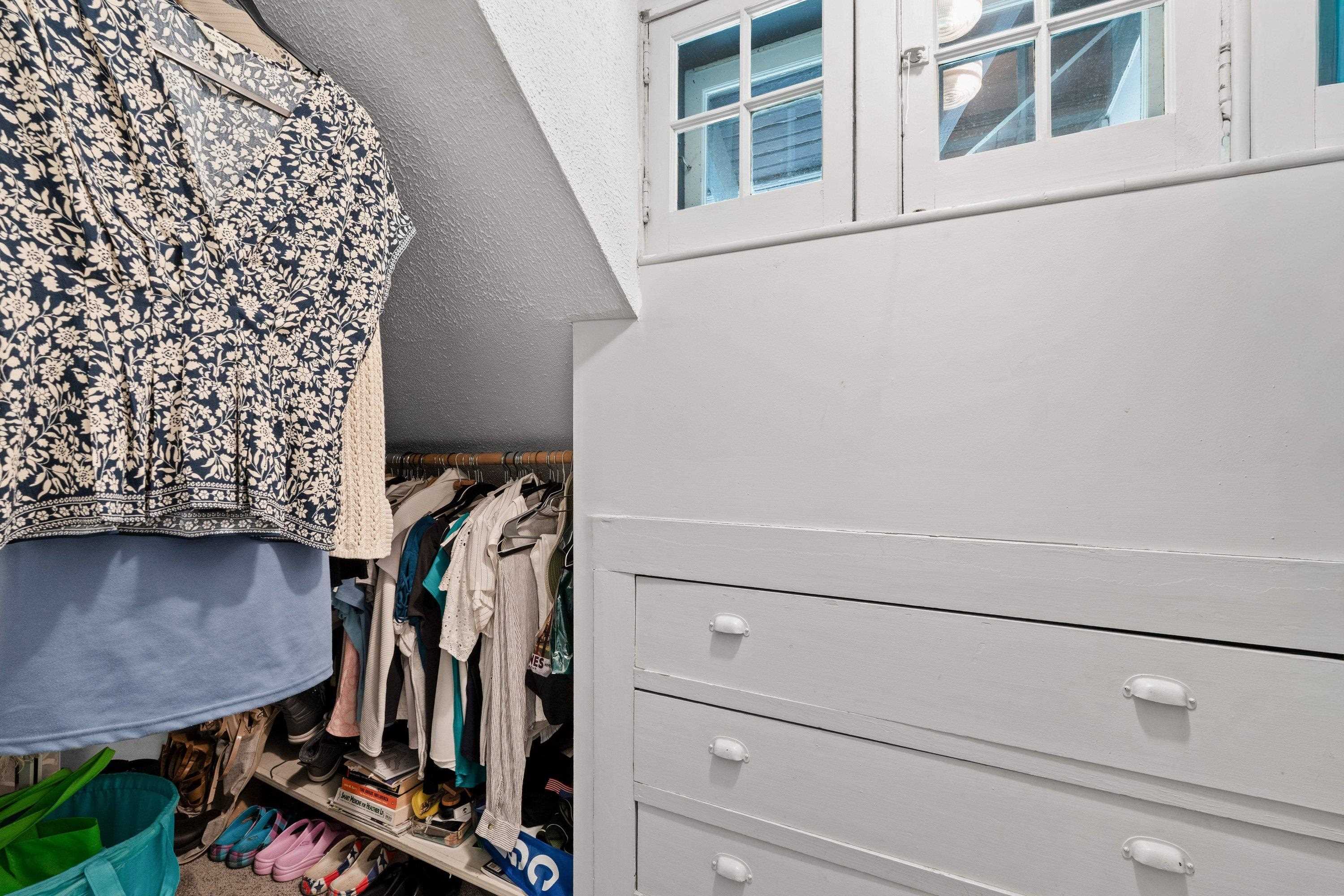 517 W 13th Ave - Photo 22