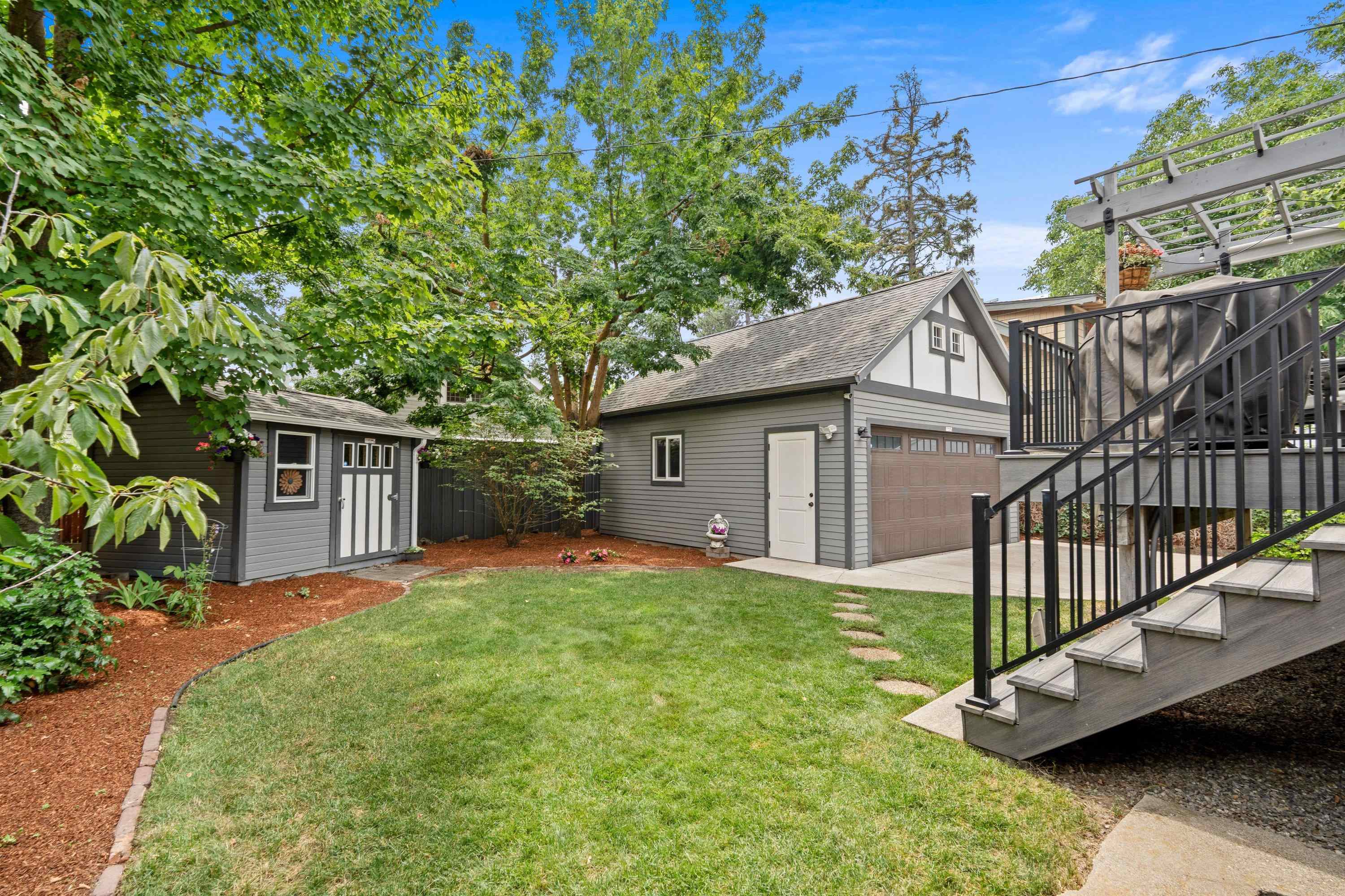 517 W 13th Ave - Photo 44