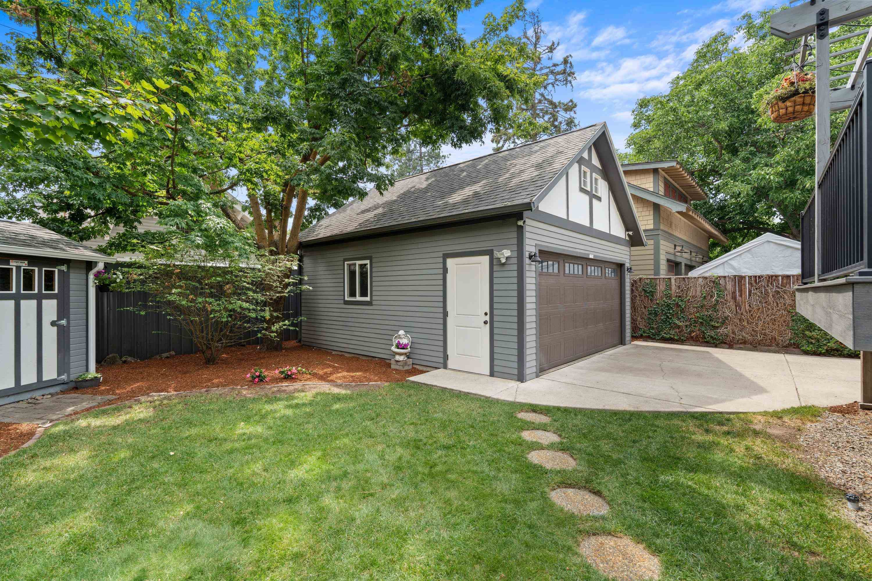 517 W 13th Ave - Photo 48