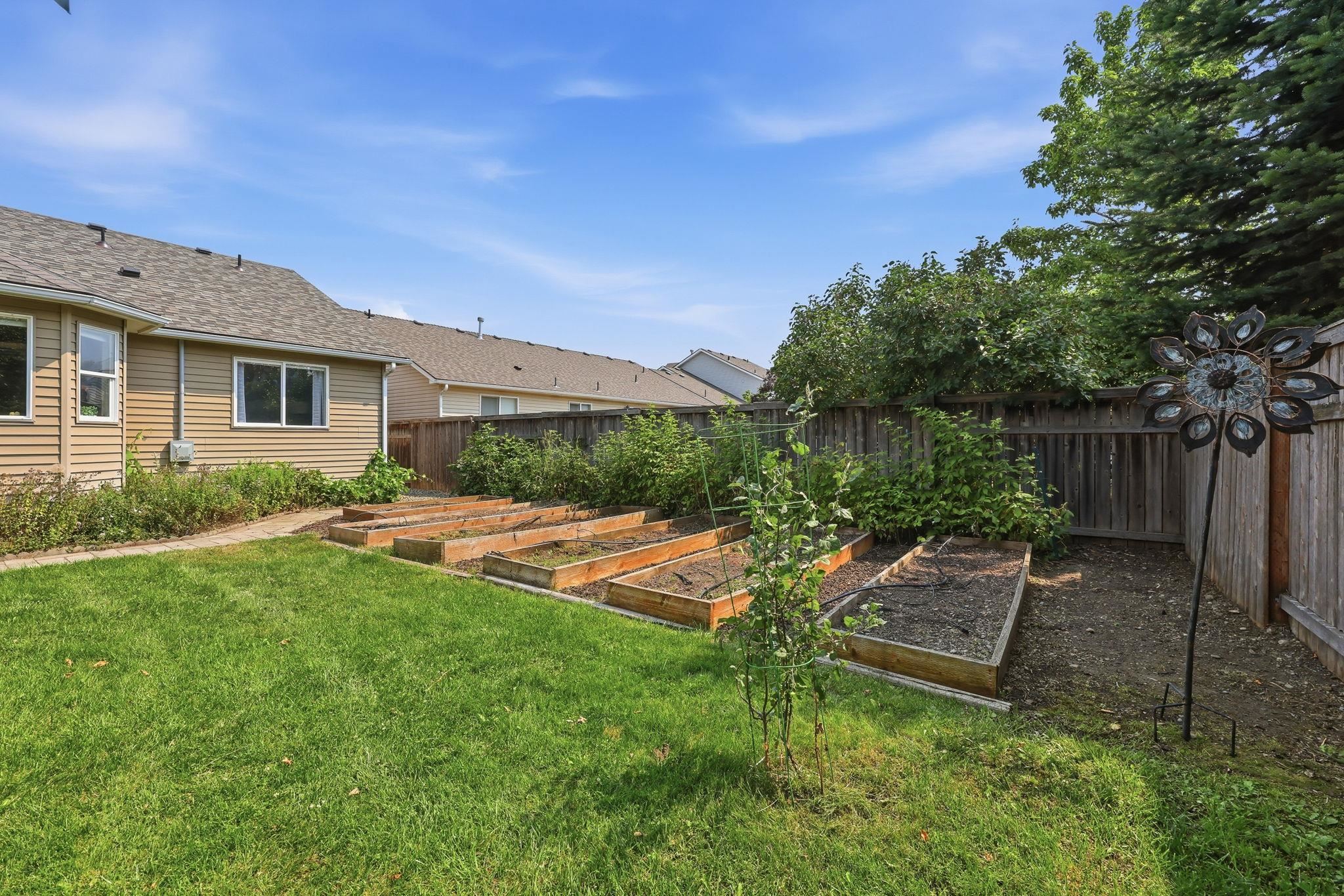 19512 E Knox Ave - Photo 34