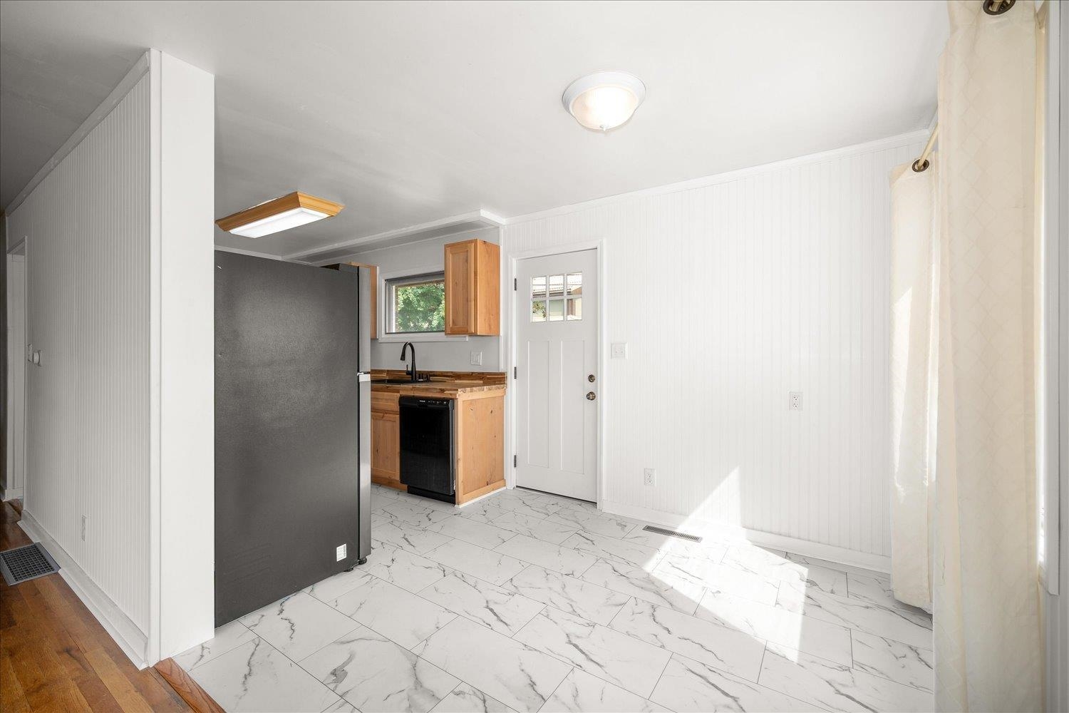 1808 W Kiernan Ave - Photo 29