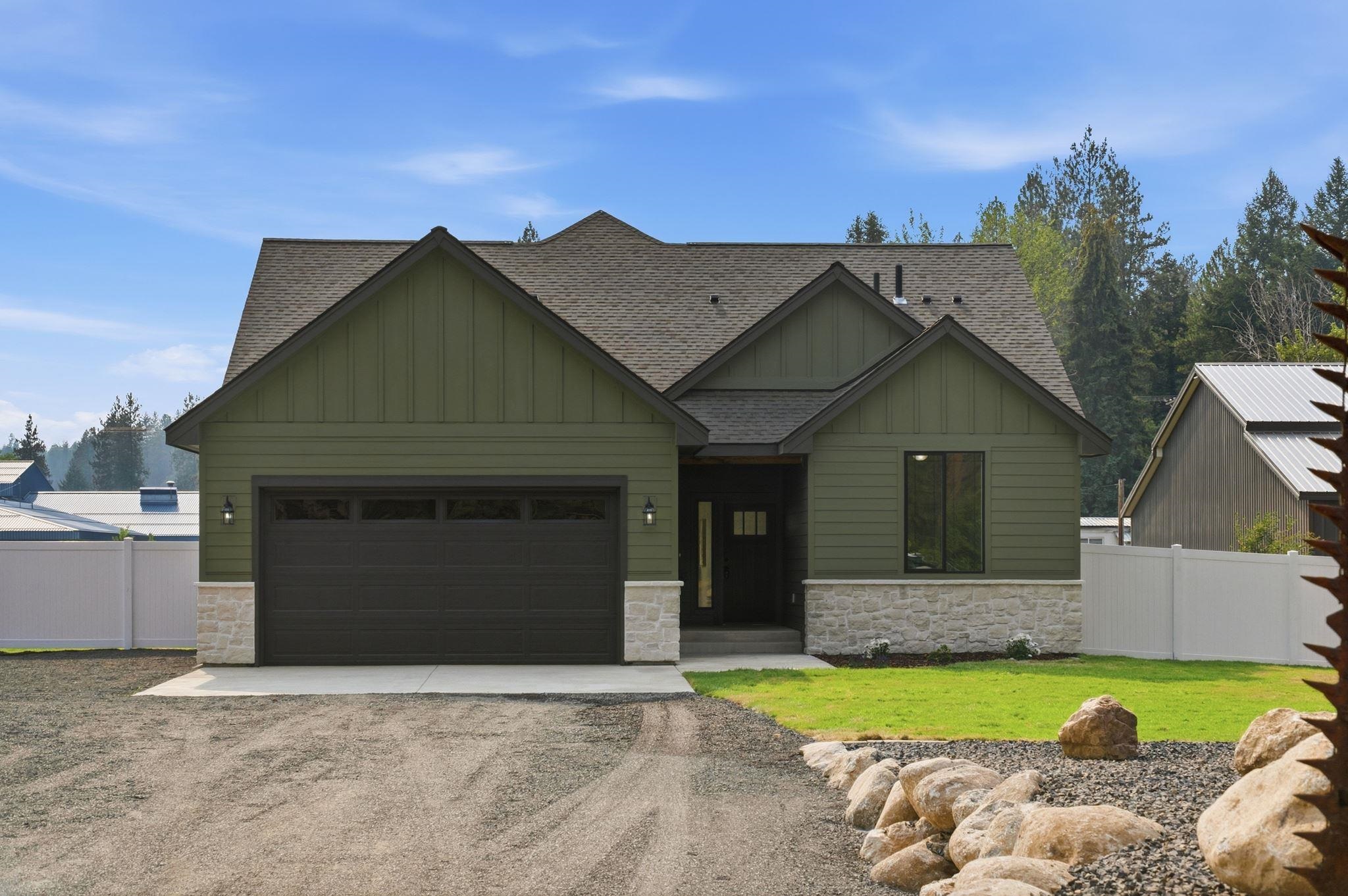25819 N Chattaroy Cir - Photo 2