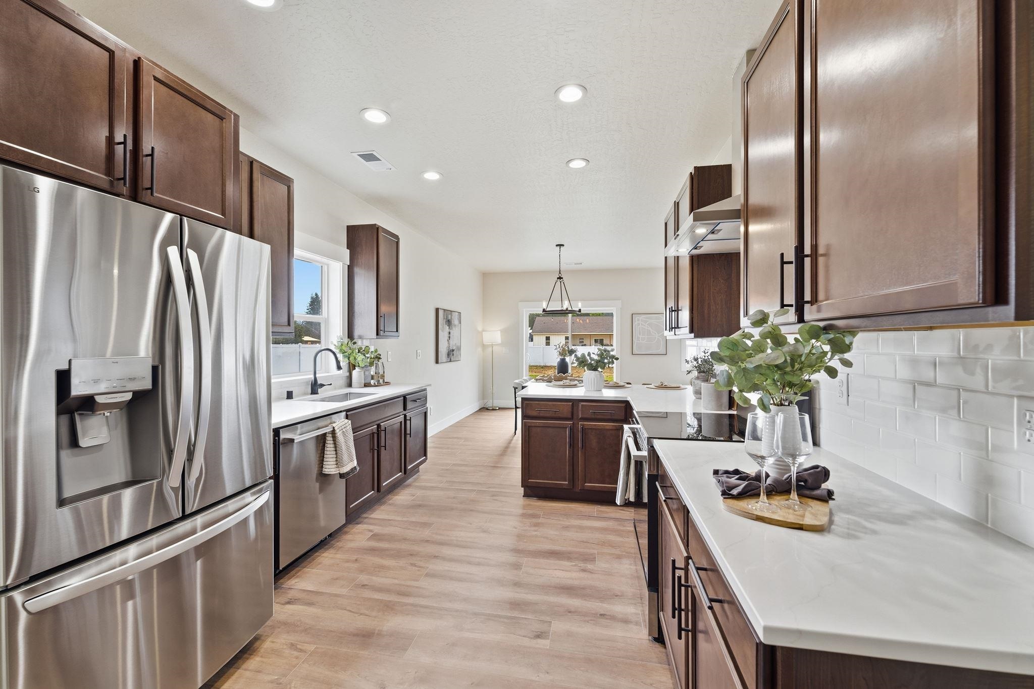 25819 N Chattaroy Cir - Photo 16