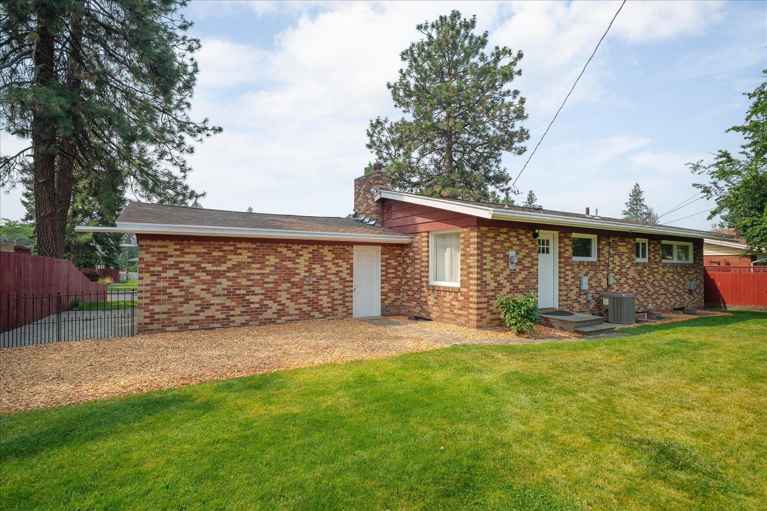 1808 W Kiernan Ave - Photo 19