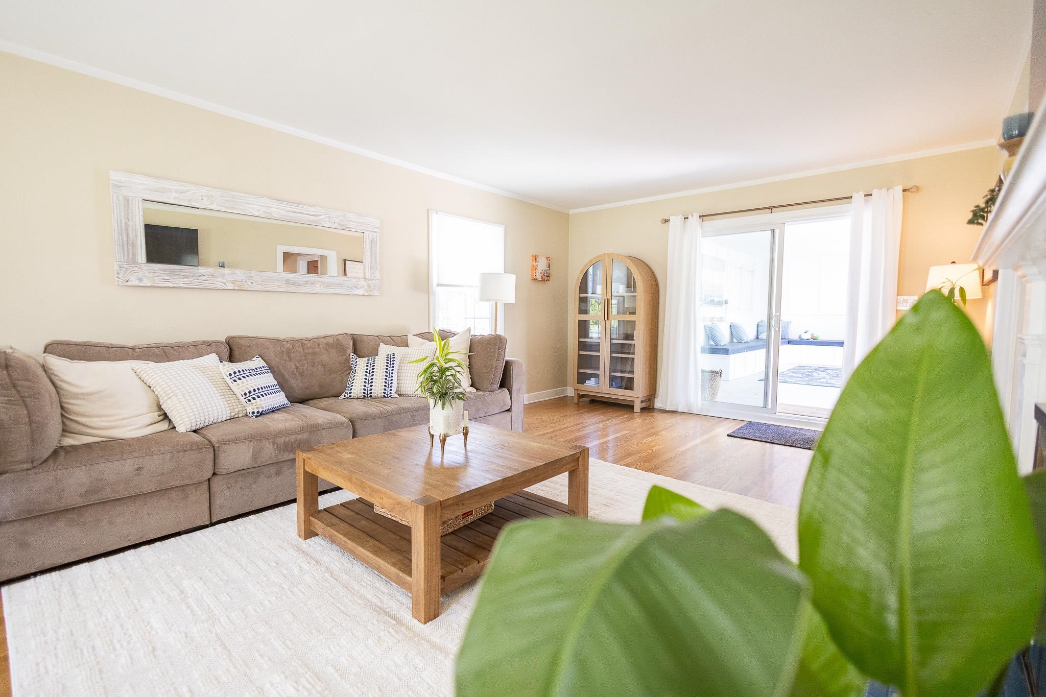 1110 W 22nd Ave - Photo 3