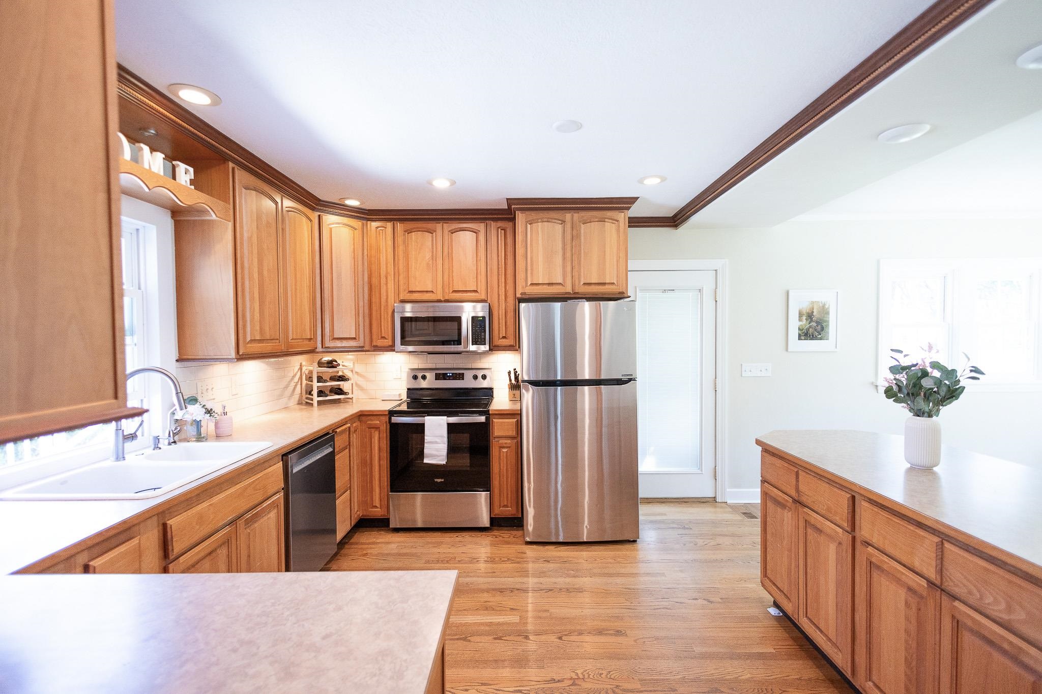 1110 W 22nd Ave - Photo 6