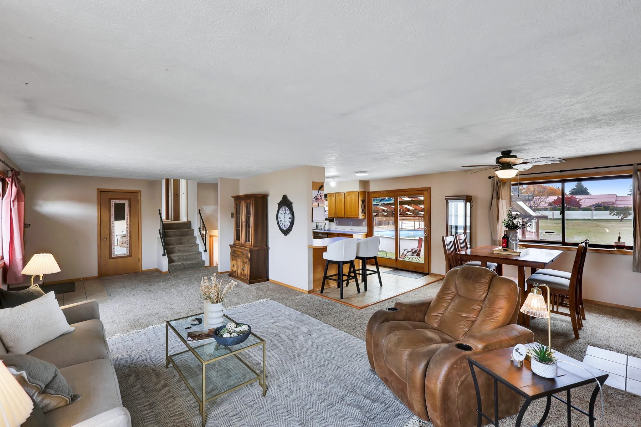 1322 N Mamer Rd - Photo 6