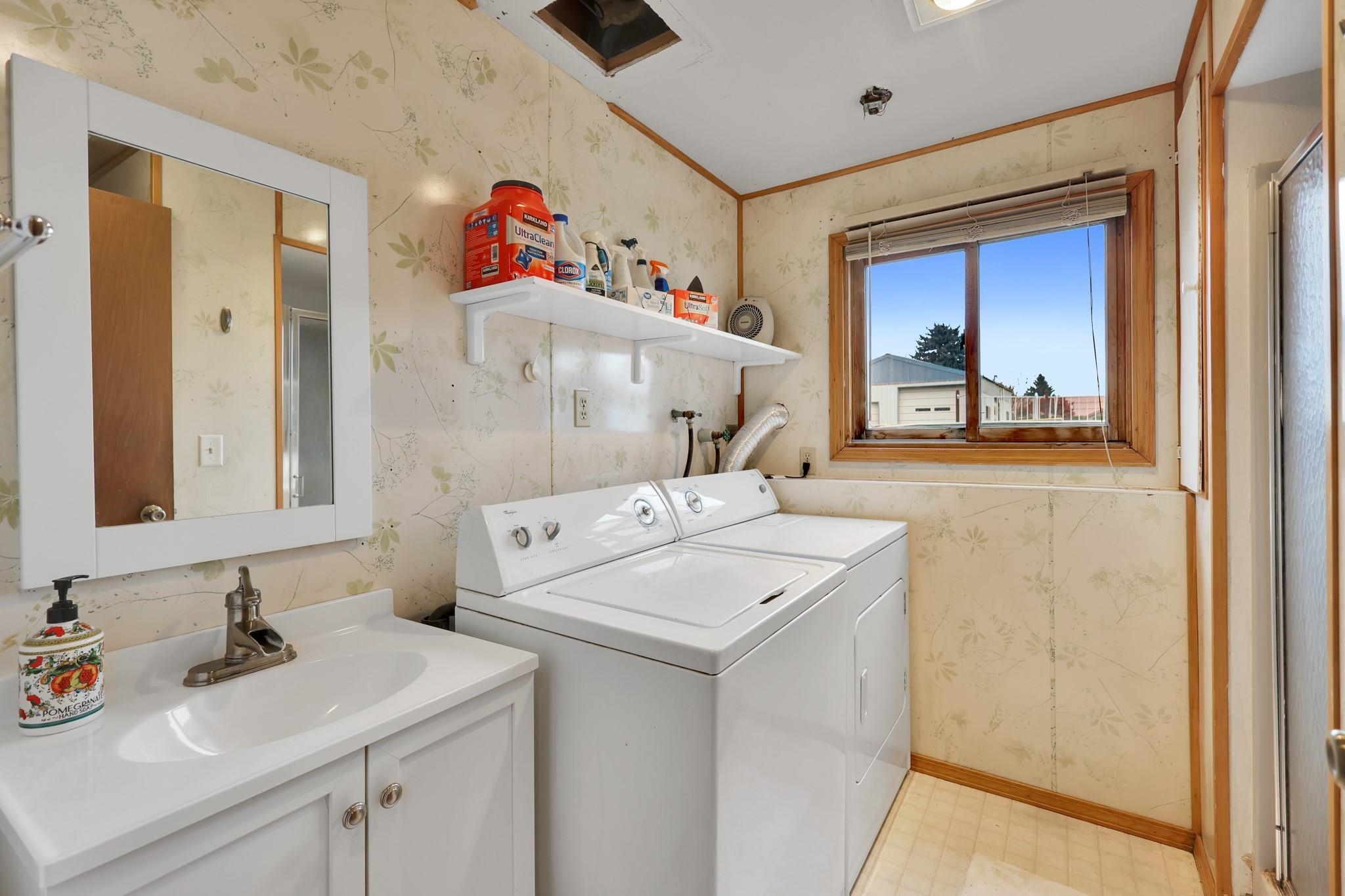 1322 N Mamer Rd - Photo 26