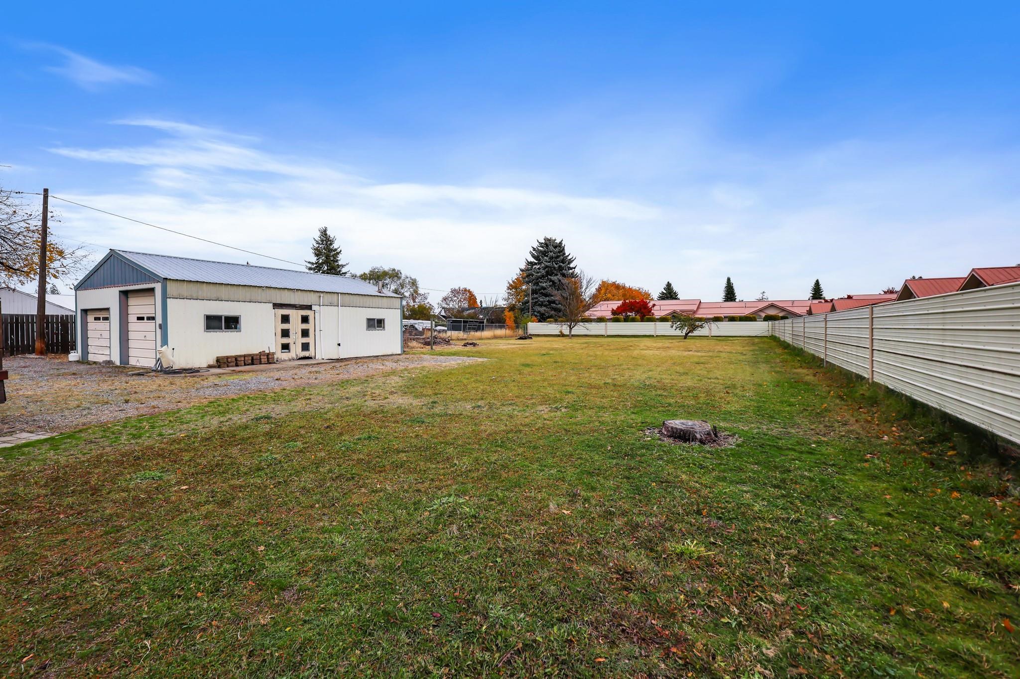 1322 N Mamer Rd - Photo 35