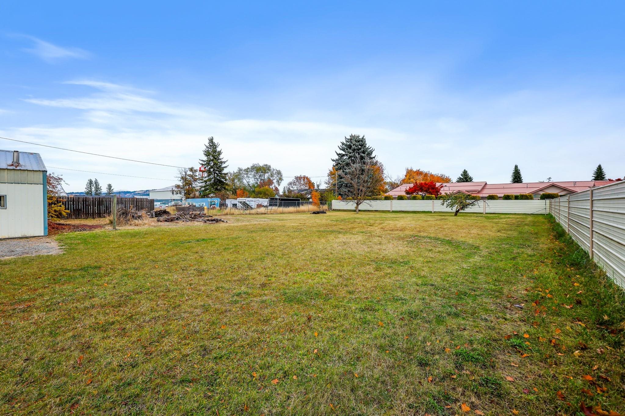 1322 N Mamer Rd - Photo 41