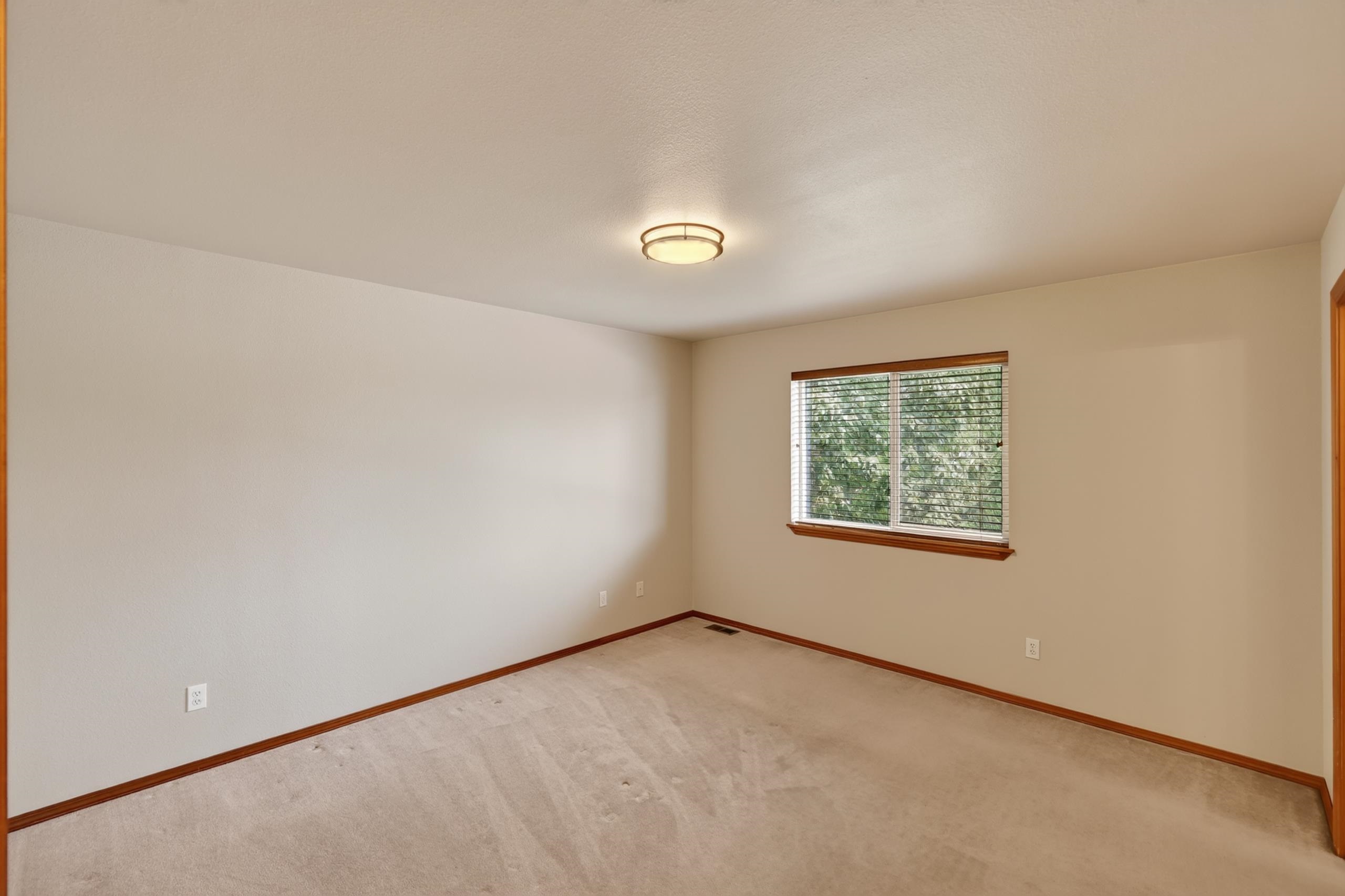 8321 E Sunflower Ln - Photo 12