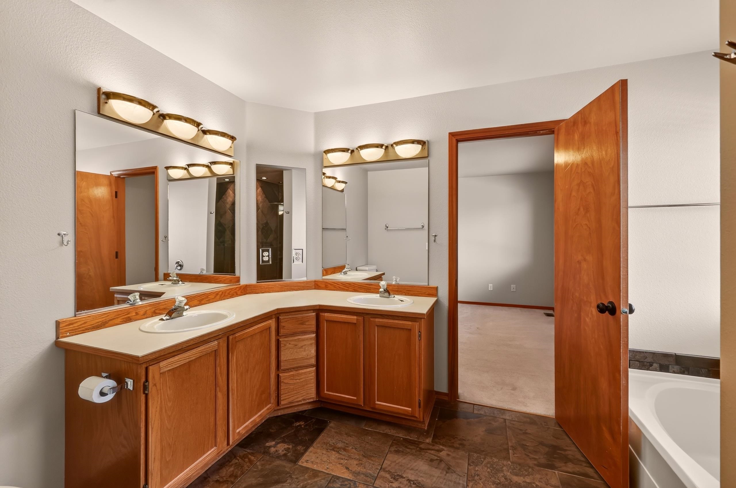 8321 E Sunflower Ln - Photo 9