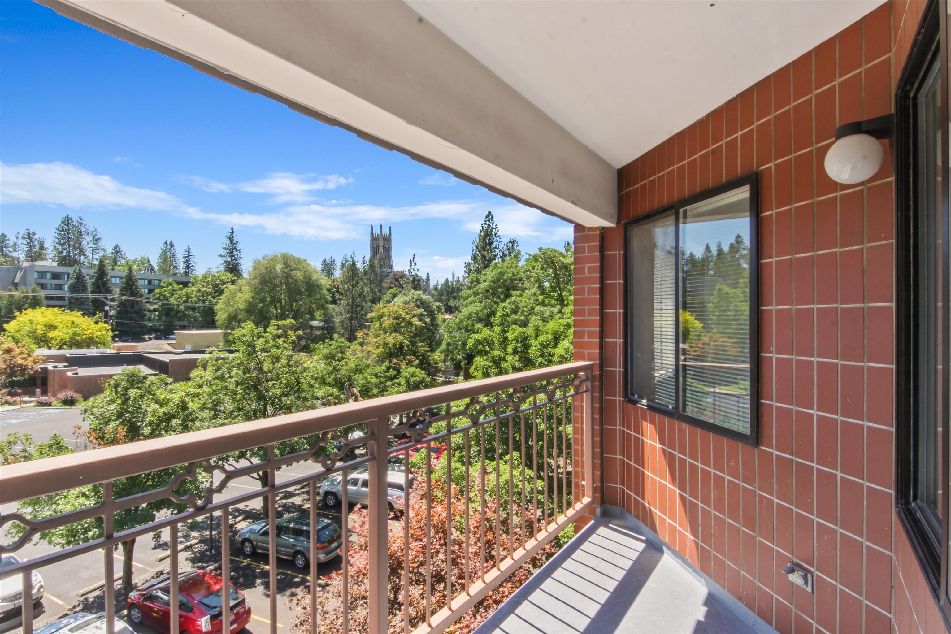 221 E Rockwood Blvd - Photo 14