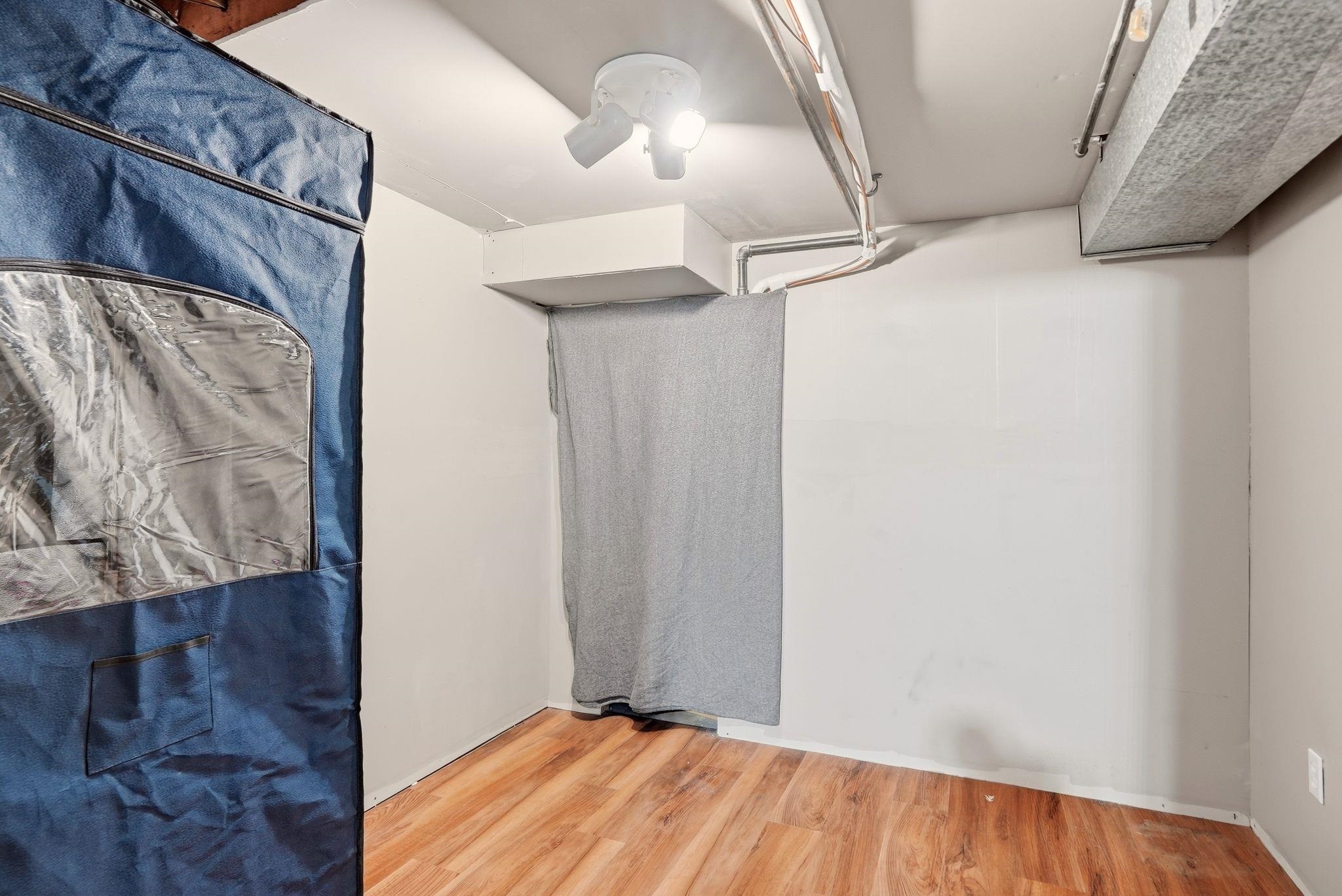 10723 E 7th Ave - Photo 28