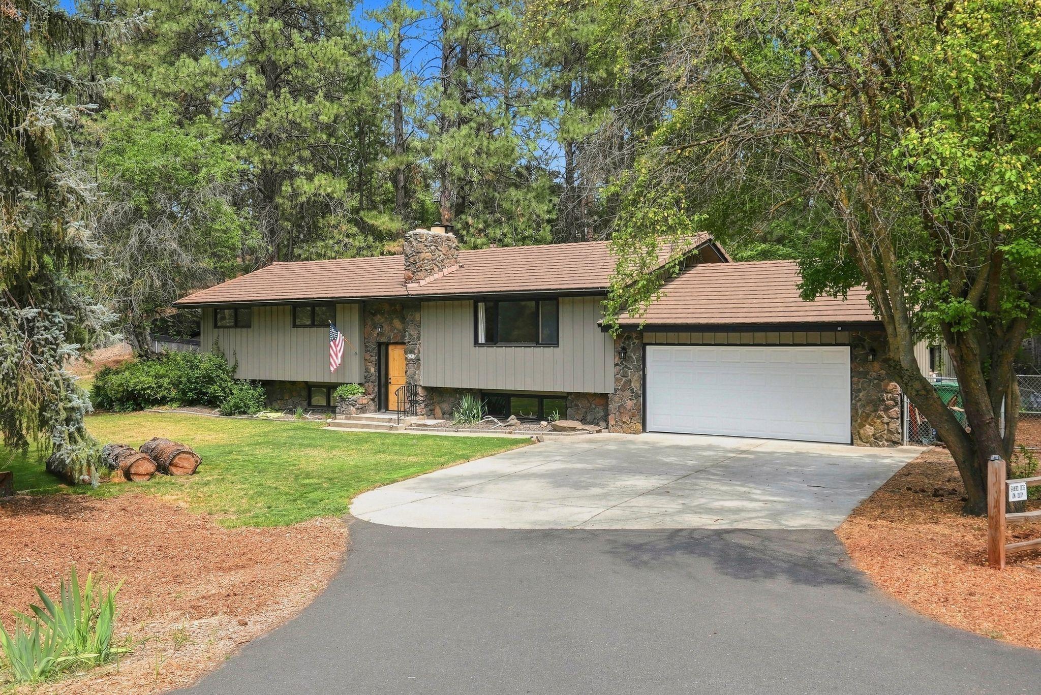 4105 S Schafer Rd - Photo 1