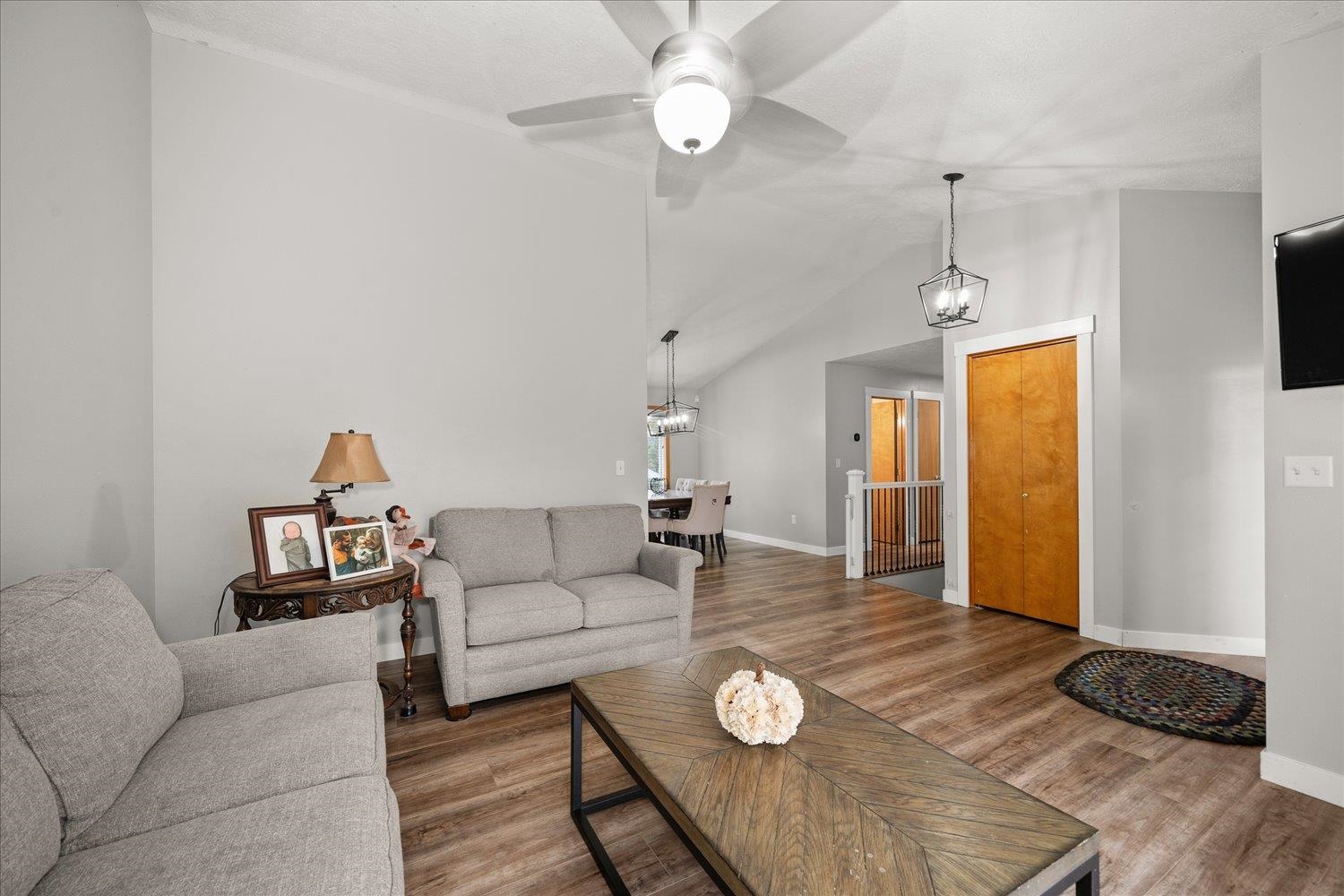 5014 E Nancy Ct - Photo 3