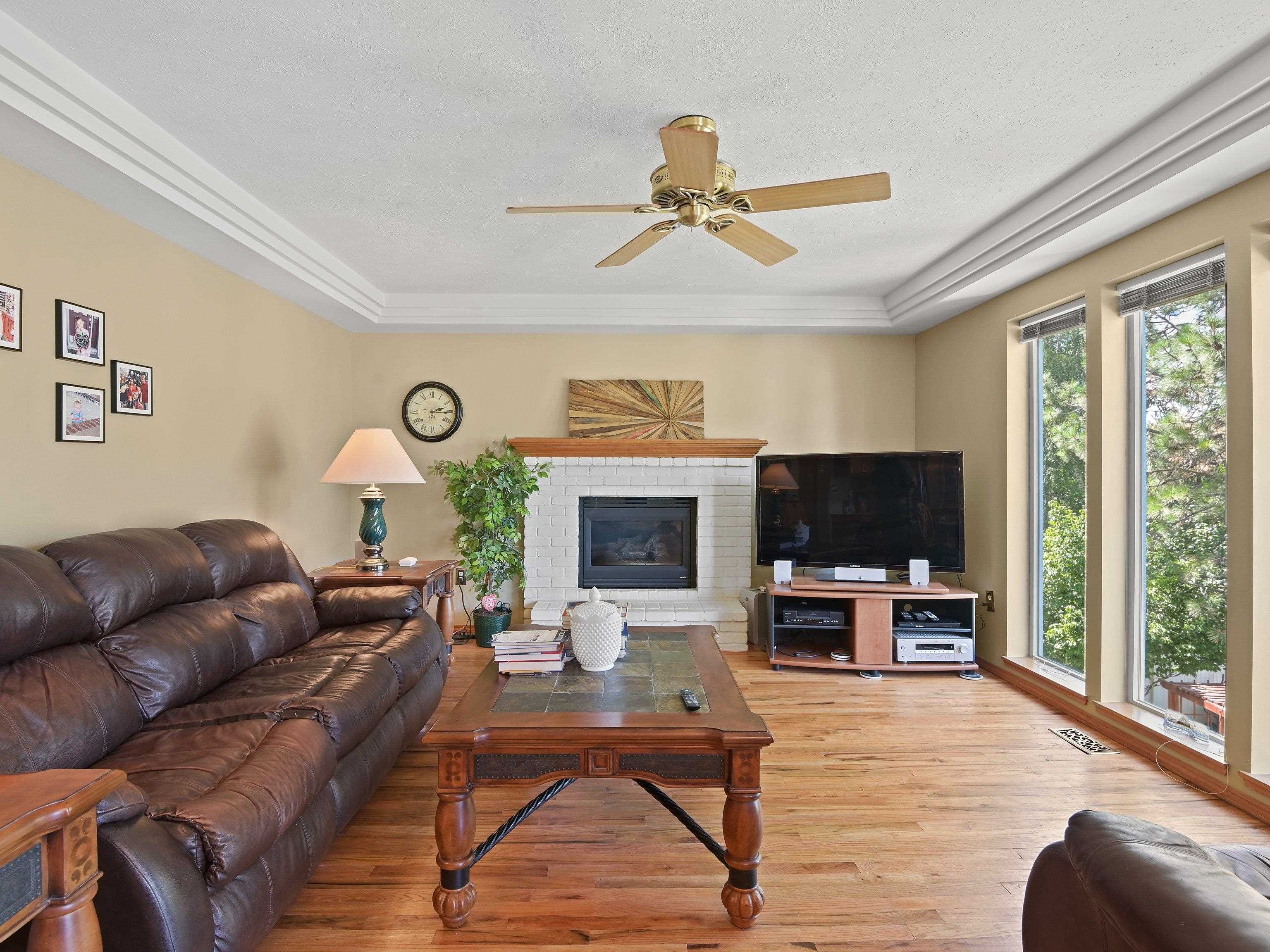 1013 E Harding Dr - Photo 18