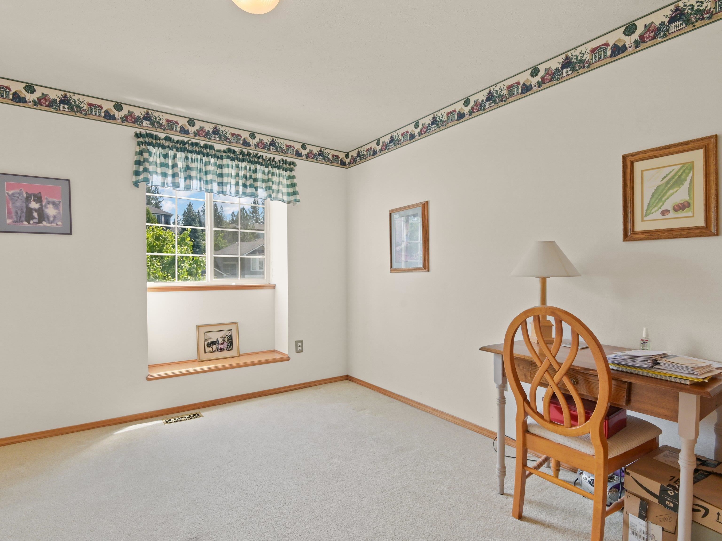 1013 E Harding Dr - Photo 31