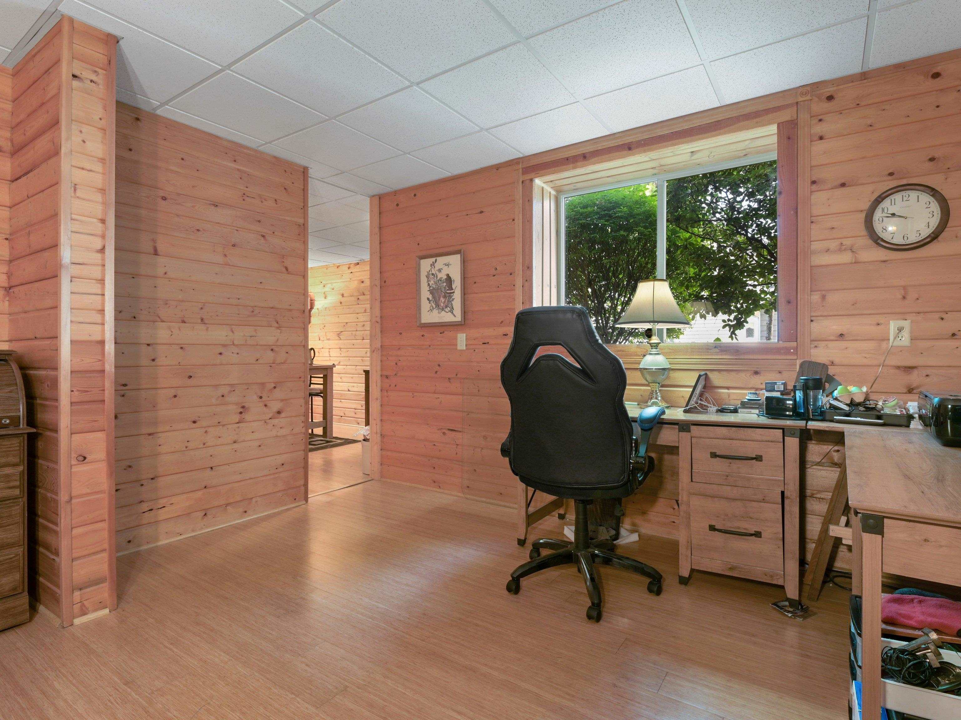 1013 E Harding Dr - Photo 36
