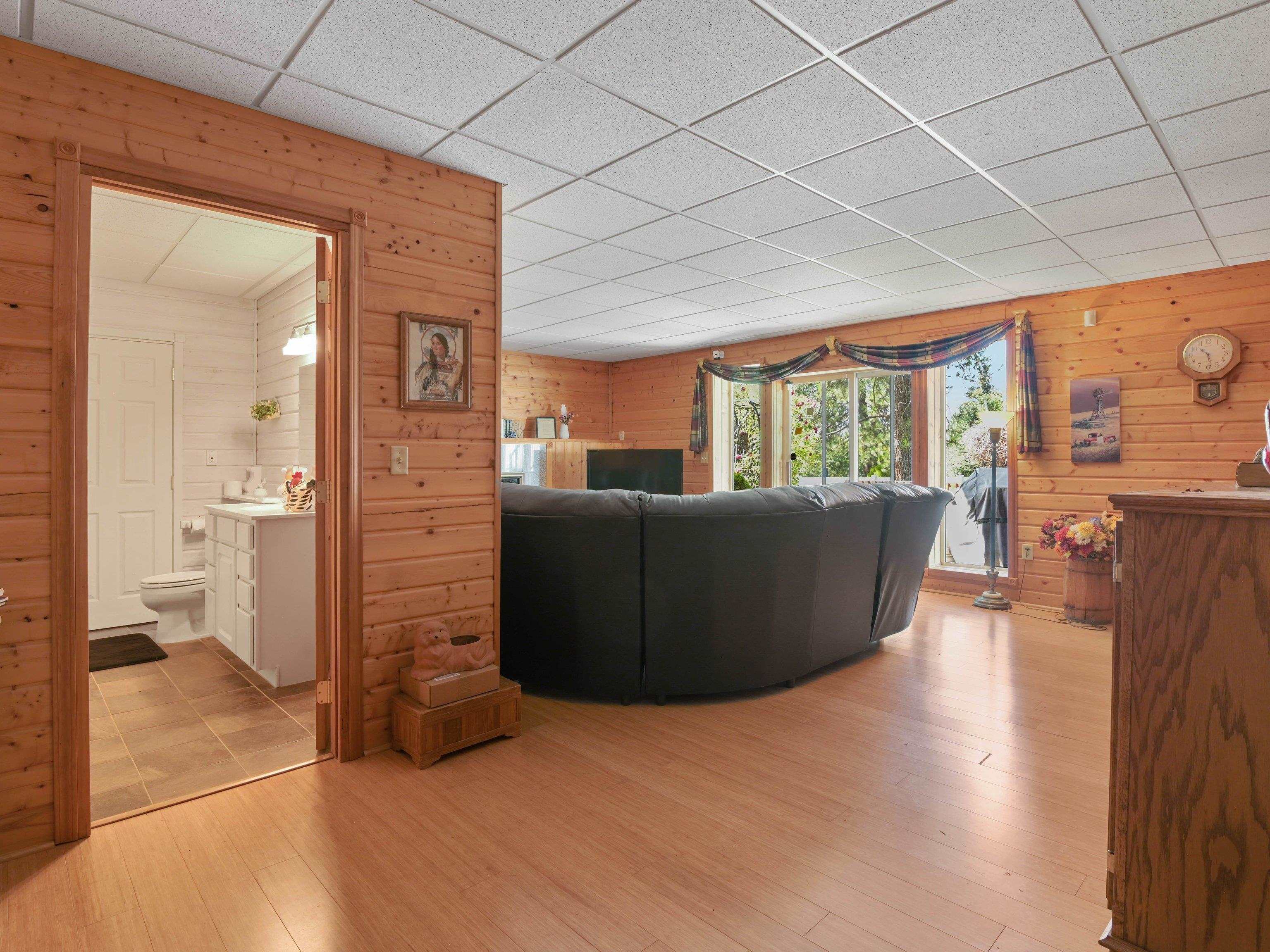 1013 E Harding Dr - Photo 40