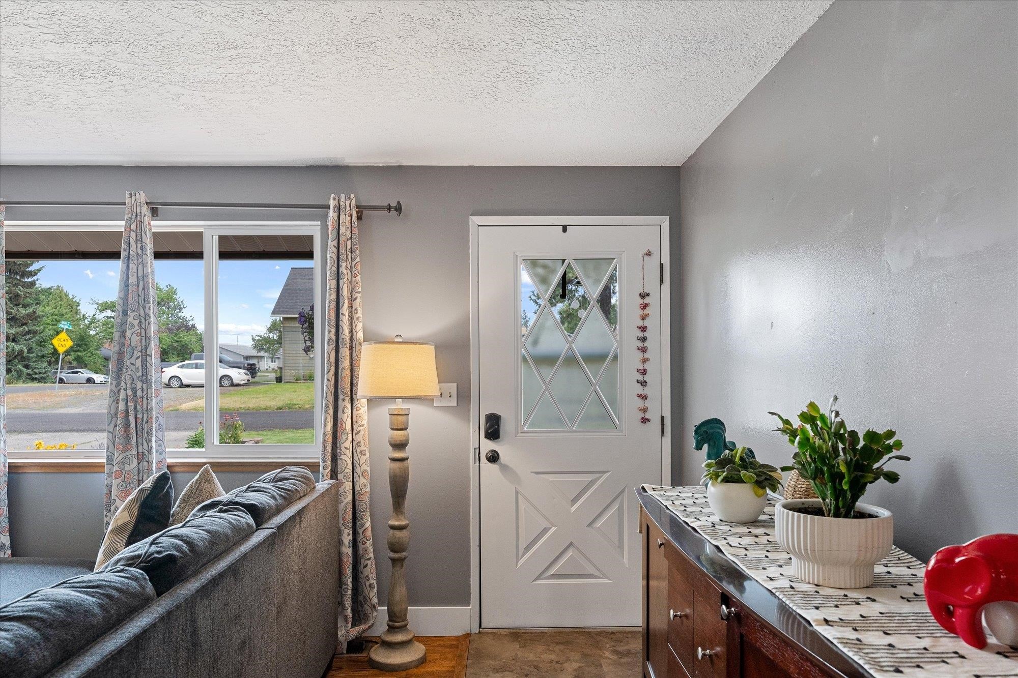 1002 E Percival St - Photo 3
