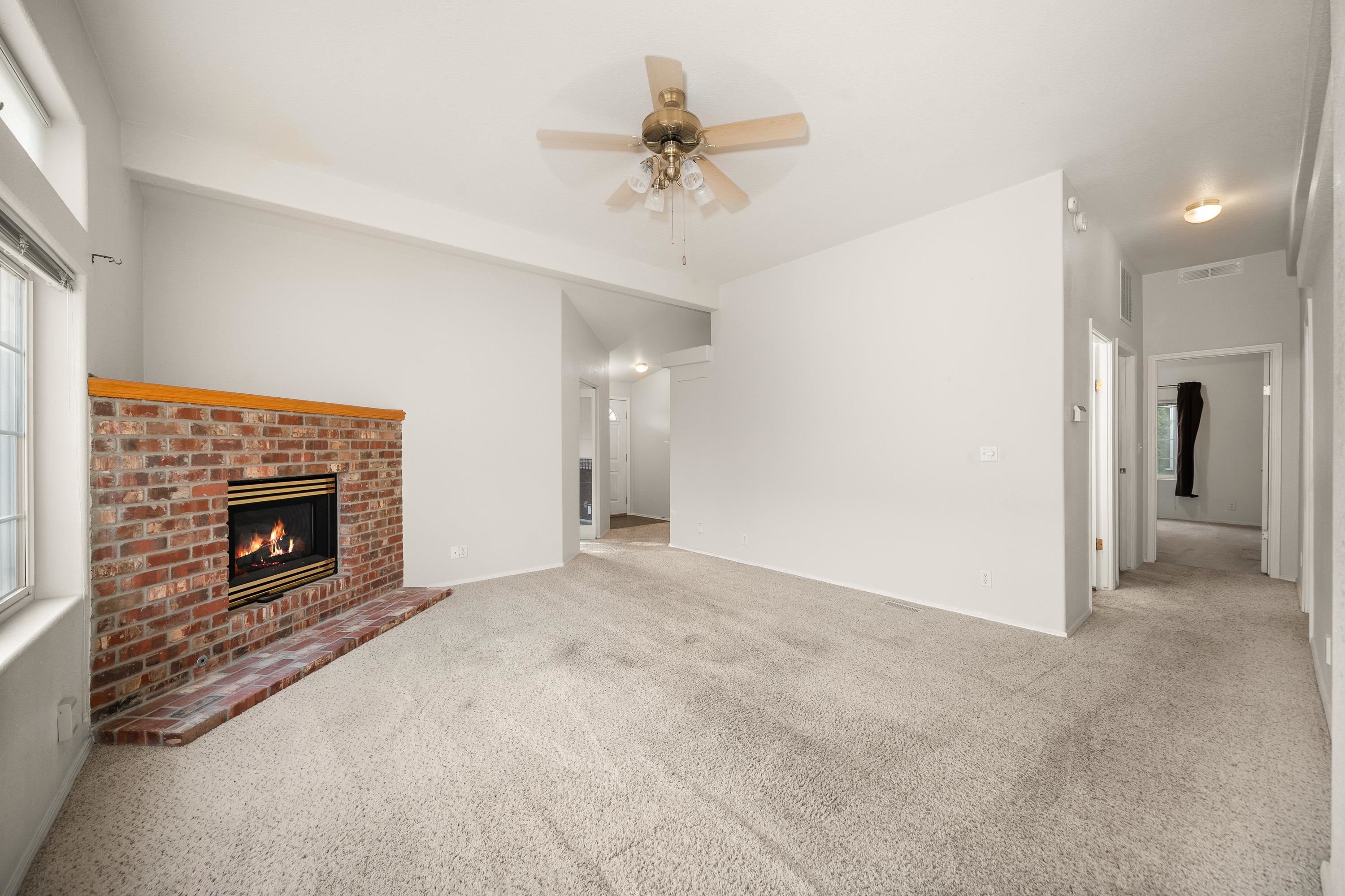 1037 W Sunny Creek Cir - Photo 4
