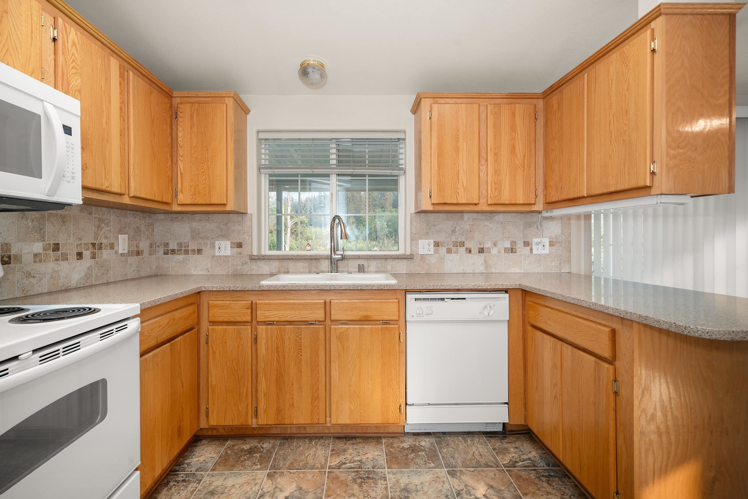 1037 W Sunny Creek Cir - Photo 11