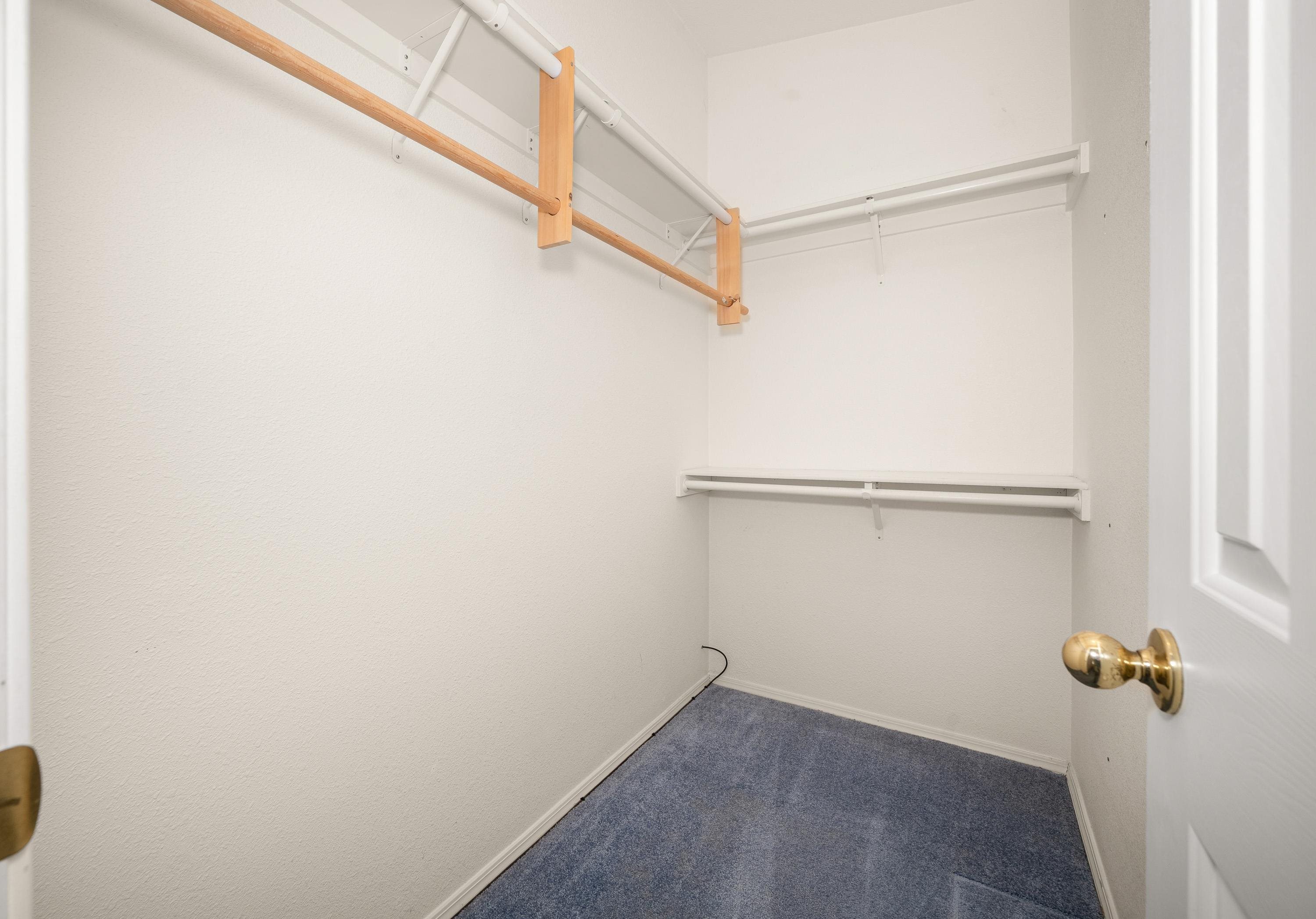 1037 W Sunny Creek Cir - Photo 17