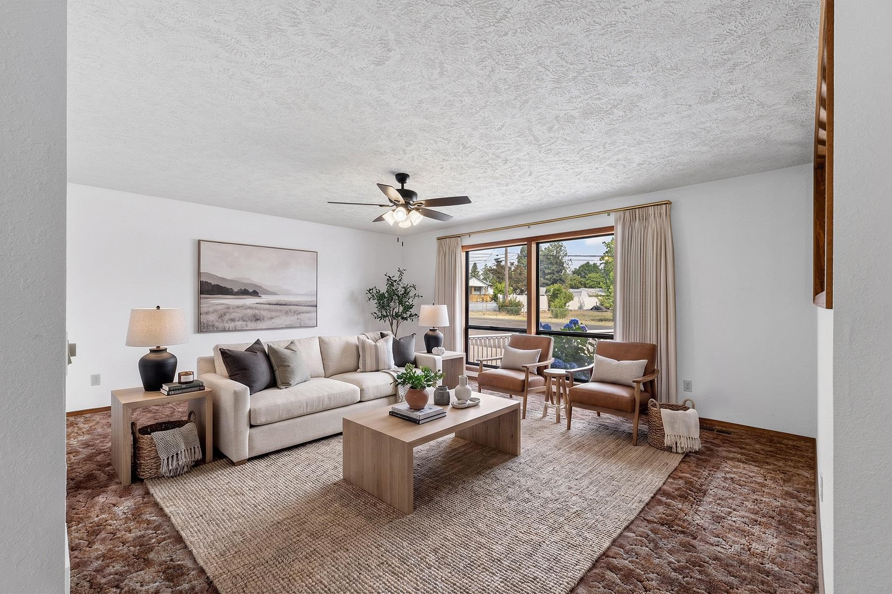 1026 E Barker St - Photo 4