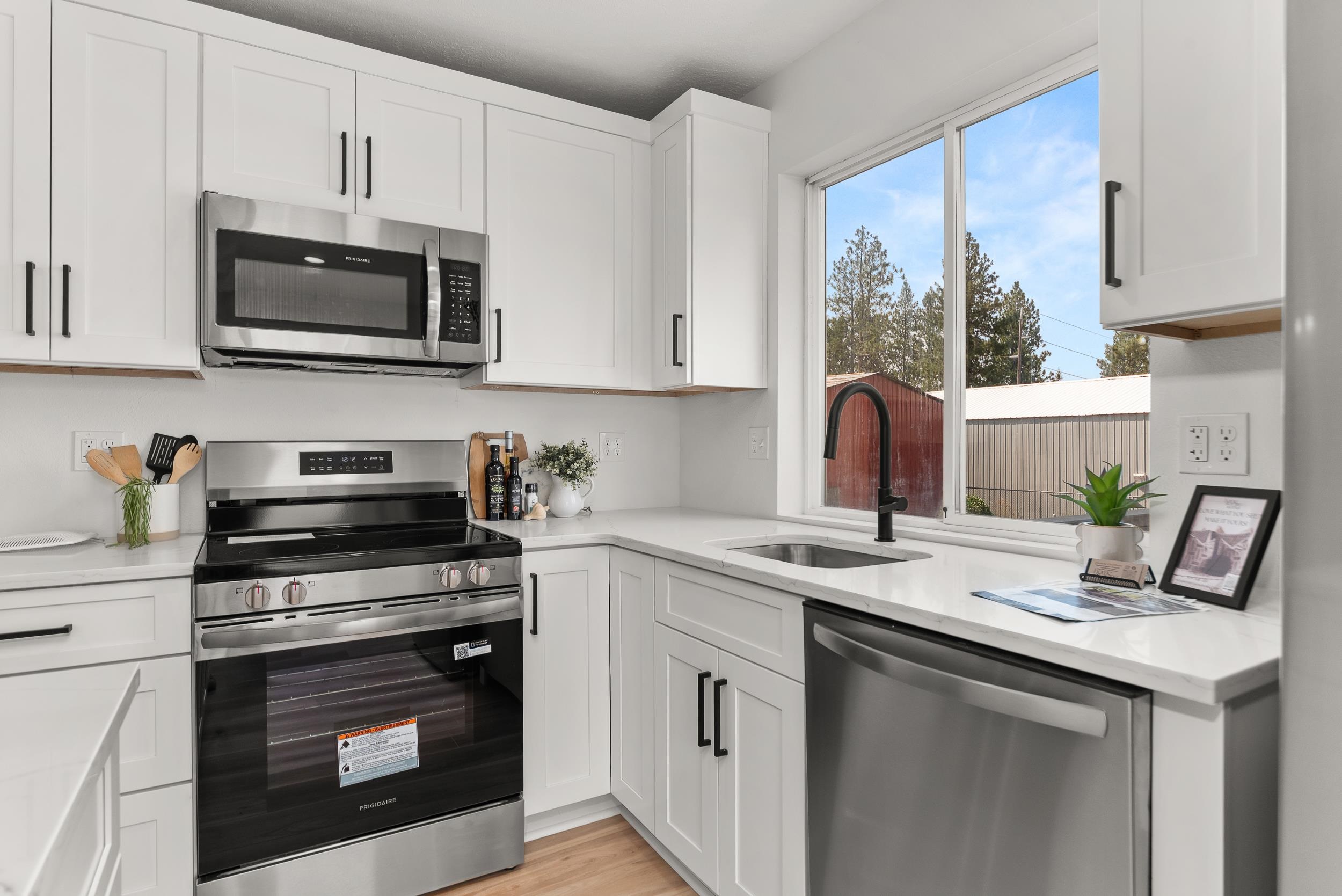 6109 E 8th Ave - Photo 41