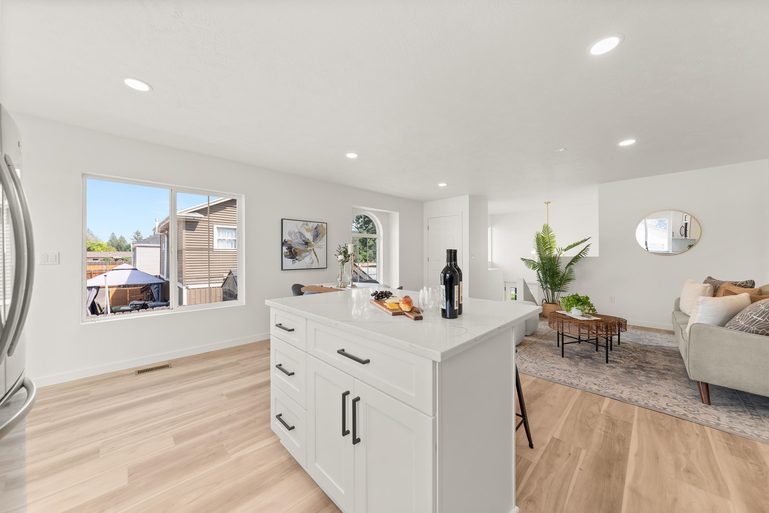 6109 E 8th Ave - Photo 7