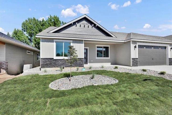 1109 -15 N Country Club Dr - Photo 2