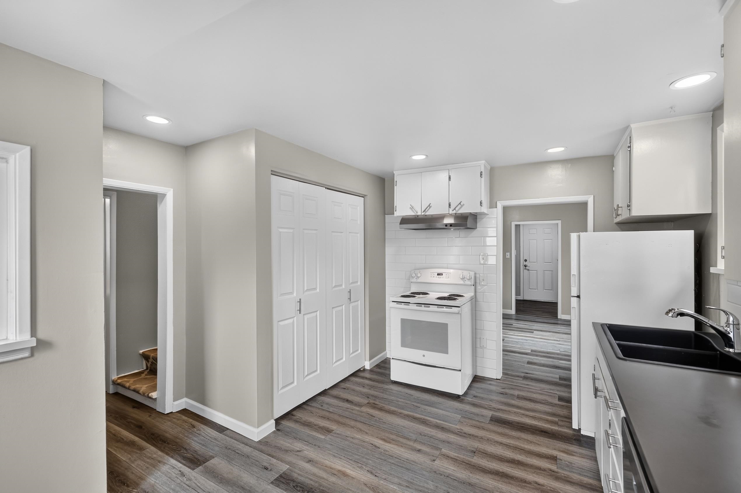 713 W Jackson Ave - Photo 16
