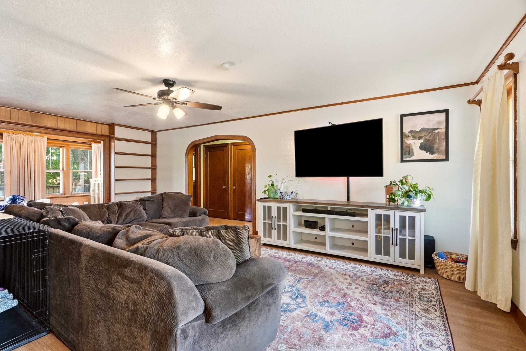 9922 E Upriver Dr - Photo 4