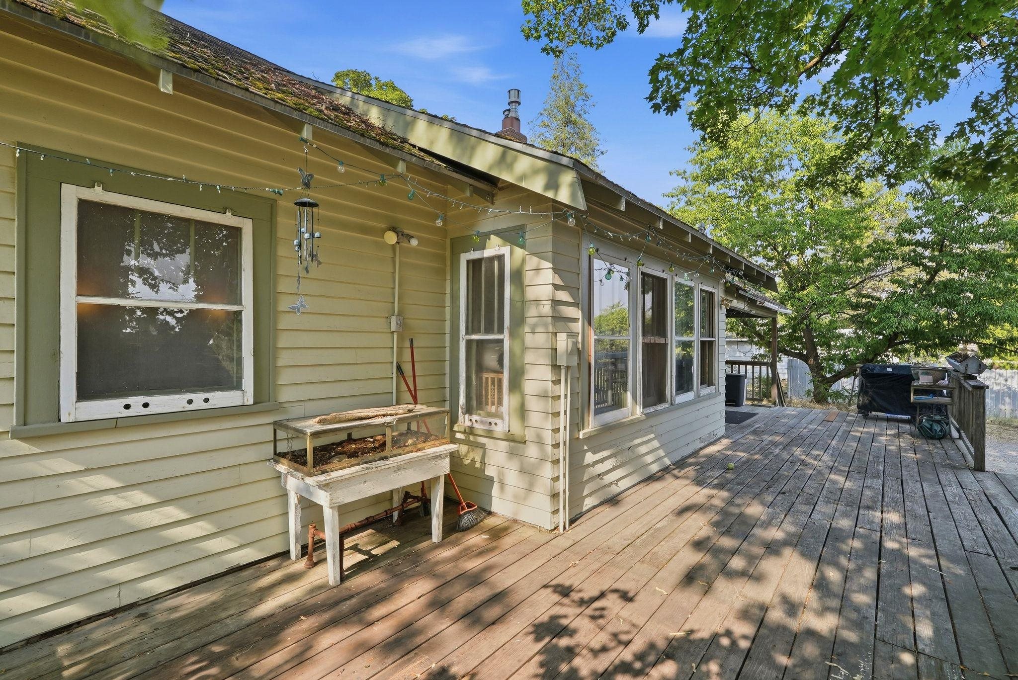 9922 E Upriver Dr - Photo 32