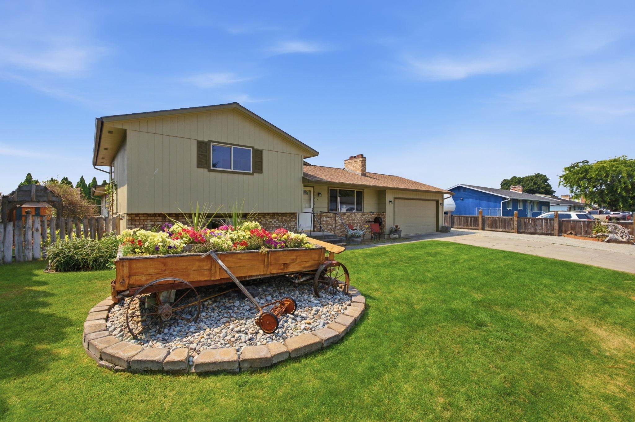 16210 E Rich Ave - Photo 3
