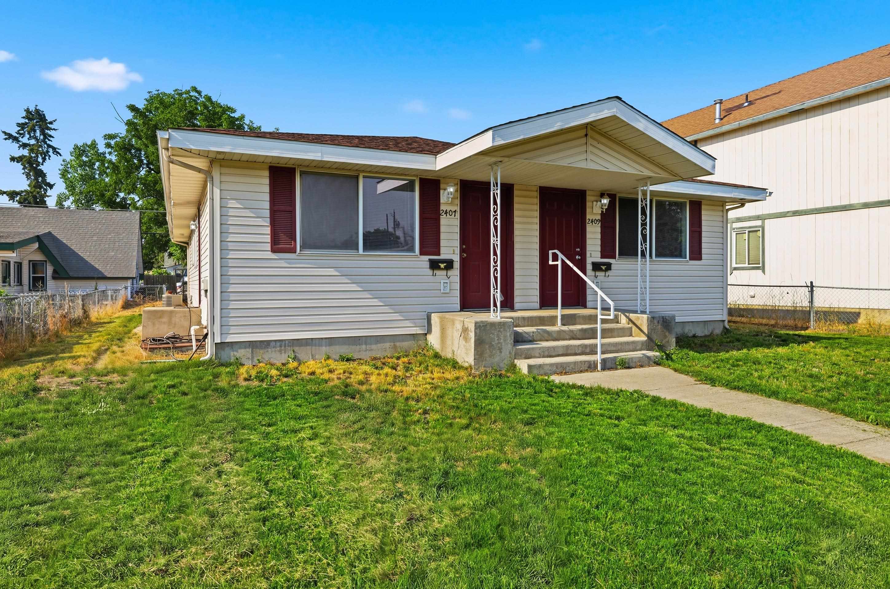2407 E Columbia Ave - Photo 1