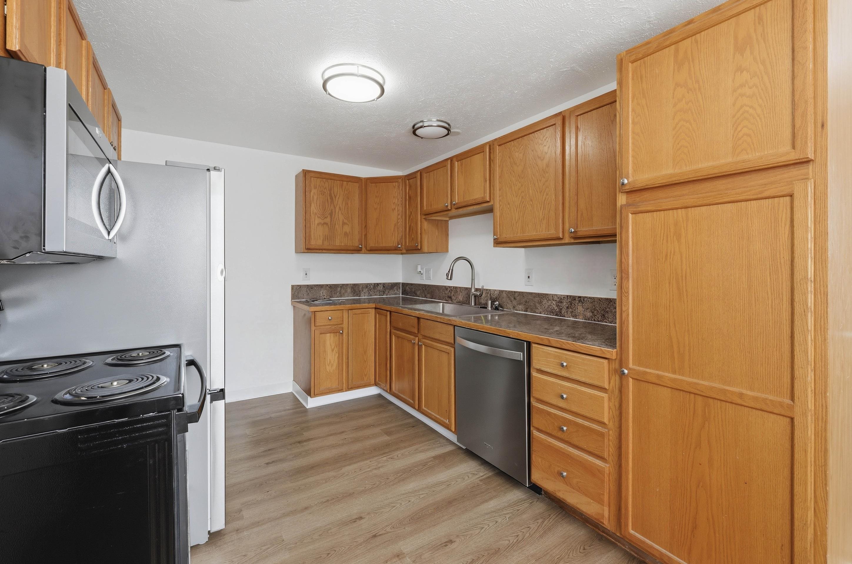 2407 E Columbia Ave - Photo 24