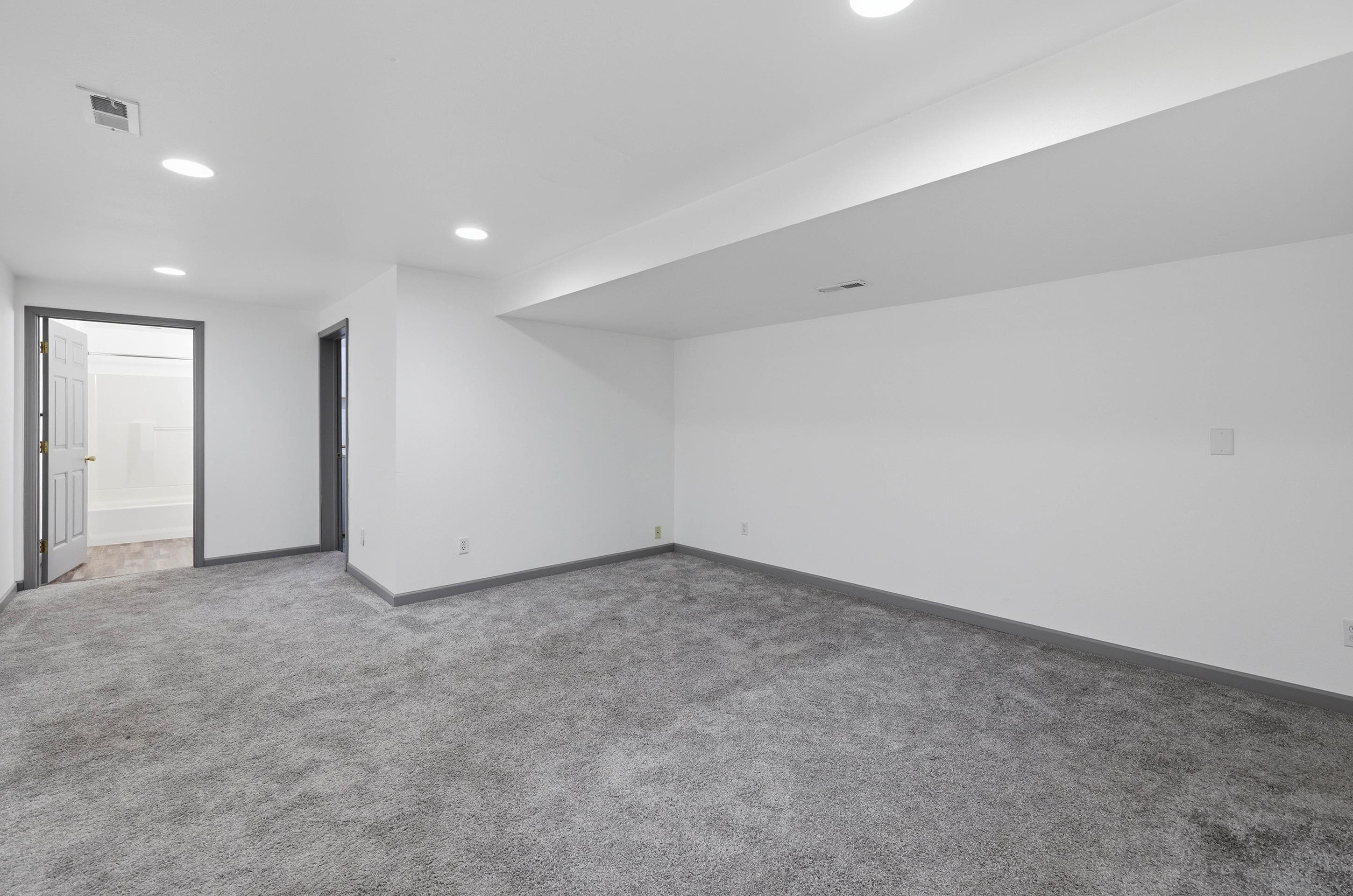 2407 E Columbia Ave - Photo 21