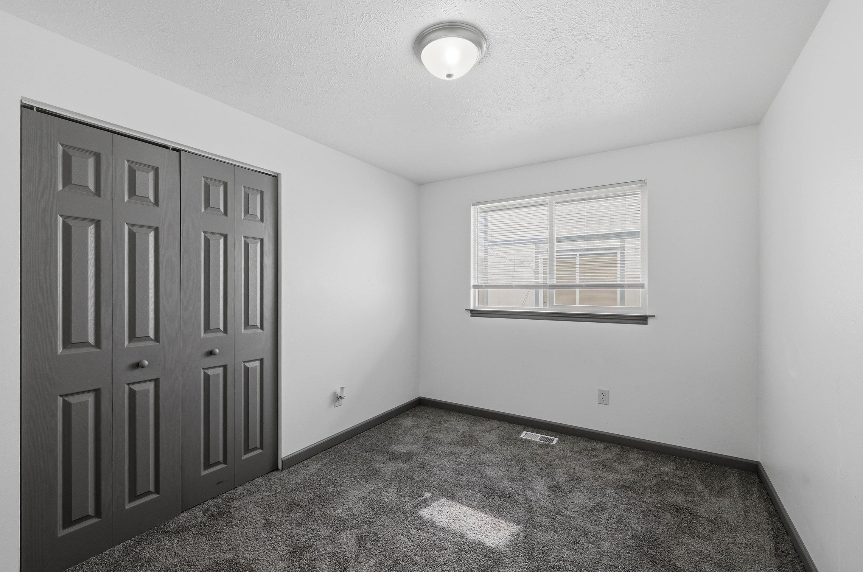 2407 E Columbia Ave - Photo 11