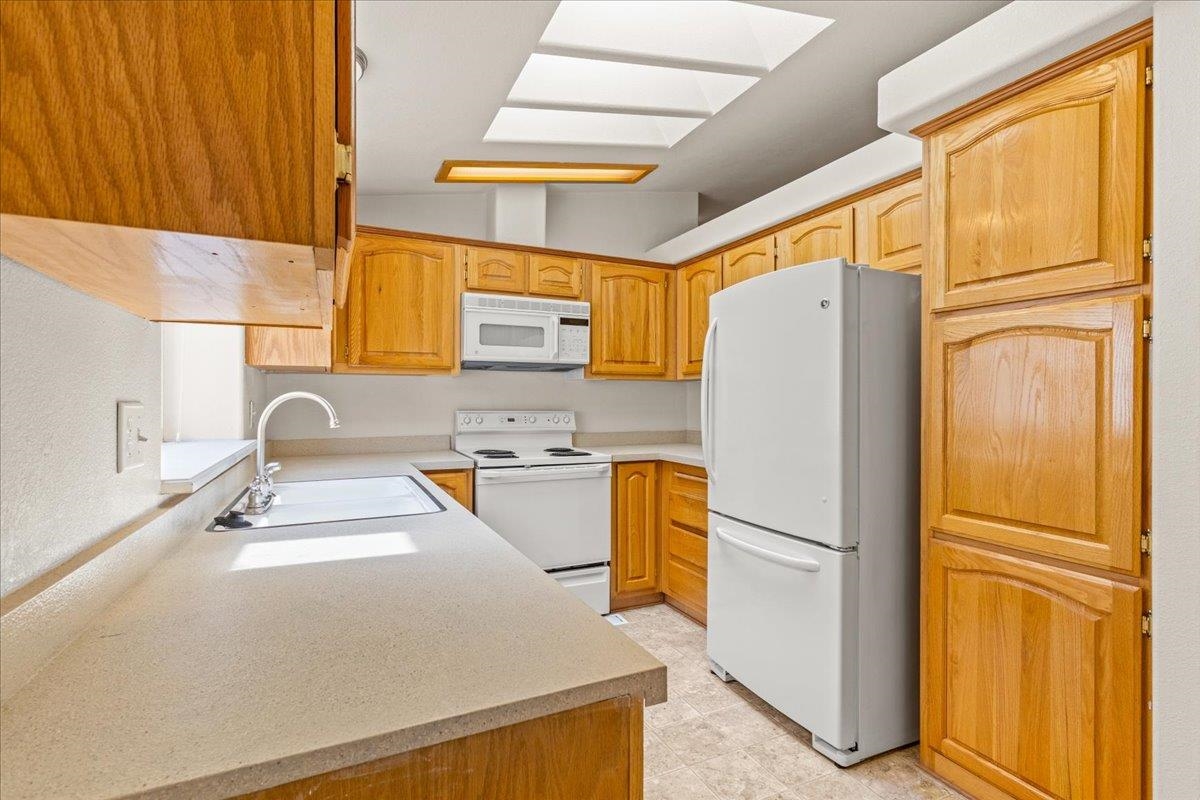 1041 W Sunny Creek Cir - Photo 17