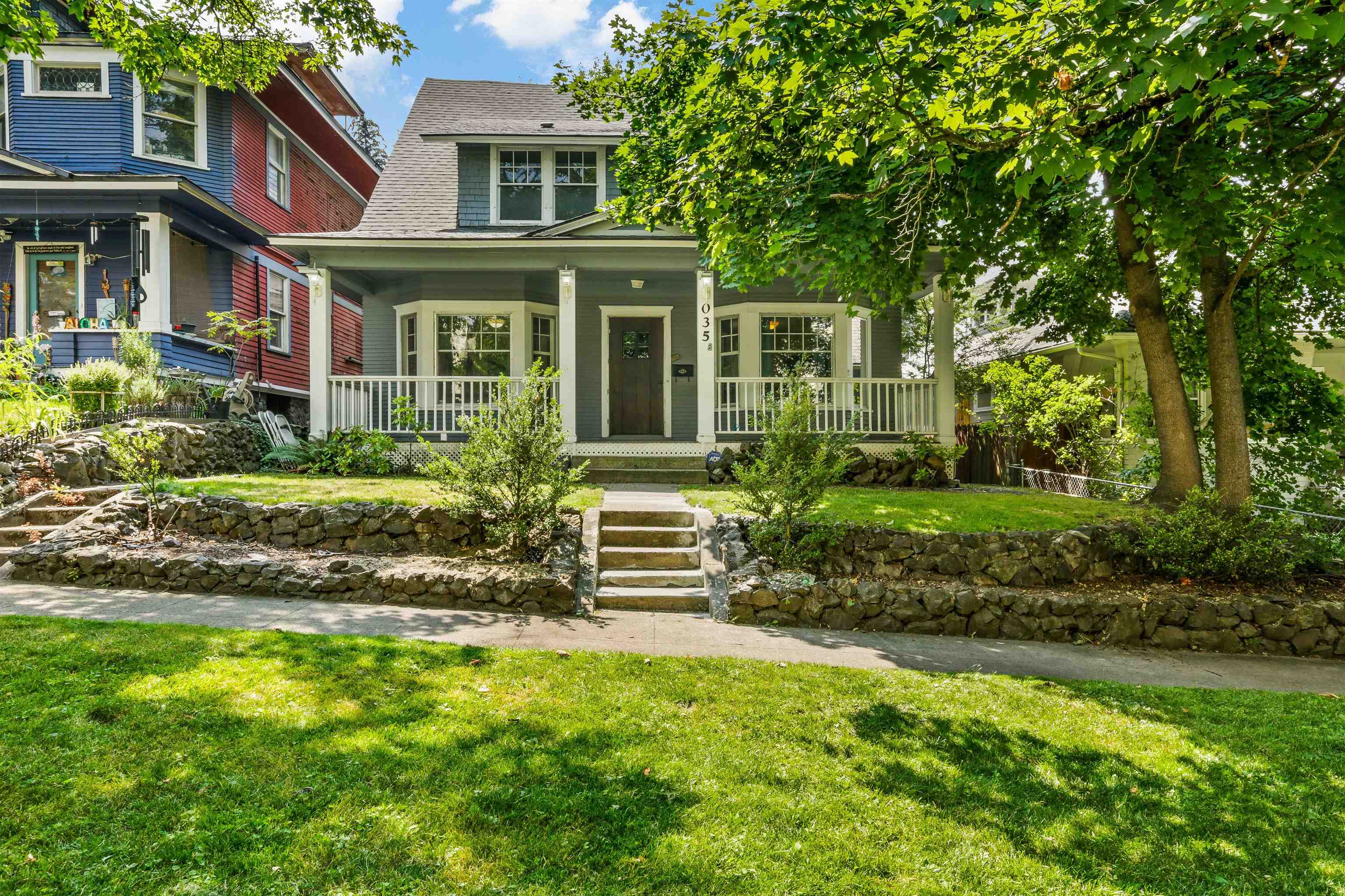 1035 W 10th Ave - Photo 1