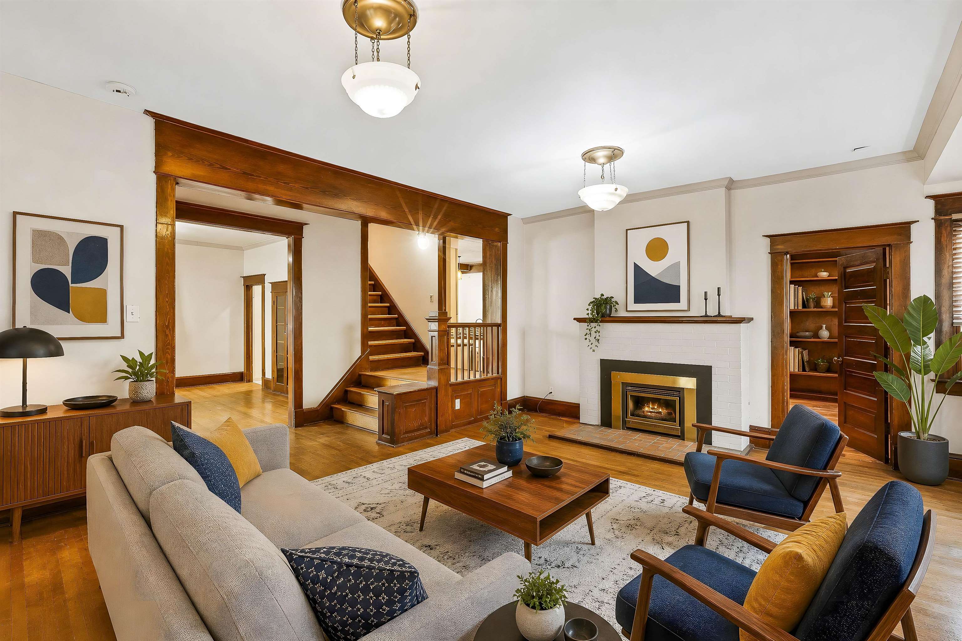 1035 W 10th Ave - Photo 3