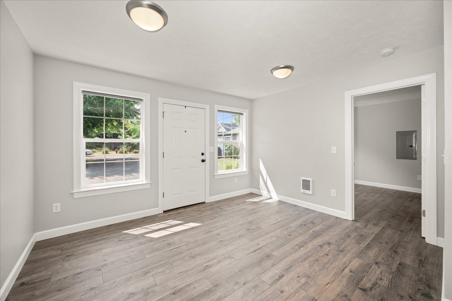 1126 S Coeur d'Alene St - Photo 7