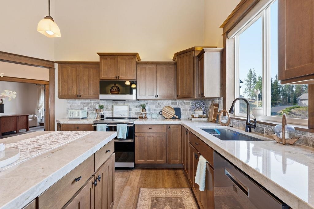 1211 E Quartz Ln - Photo 9
