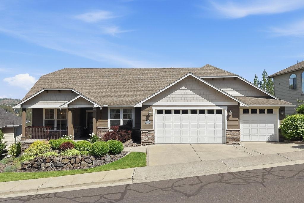 1211 E Quartz Ln - Photo 1